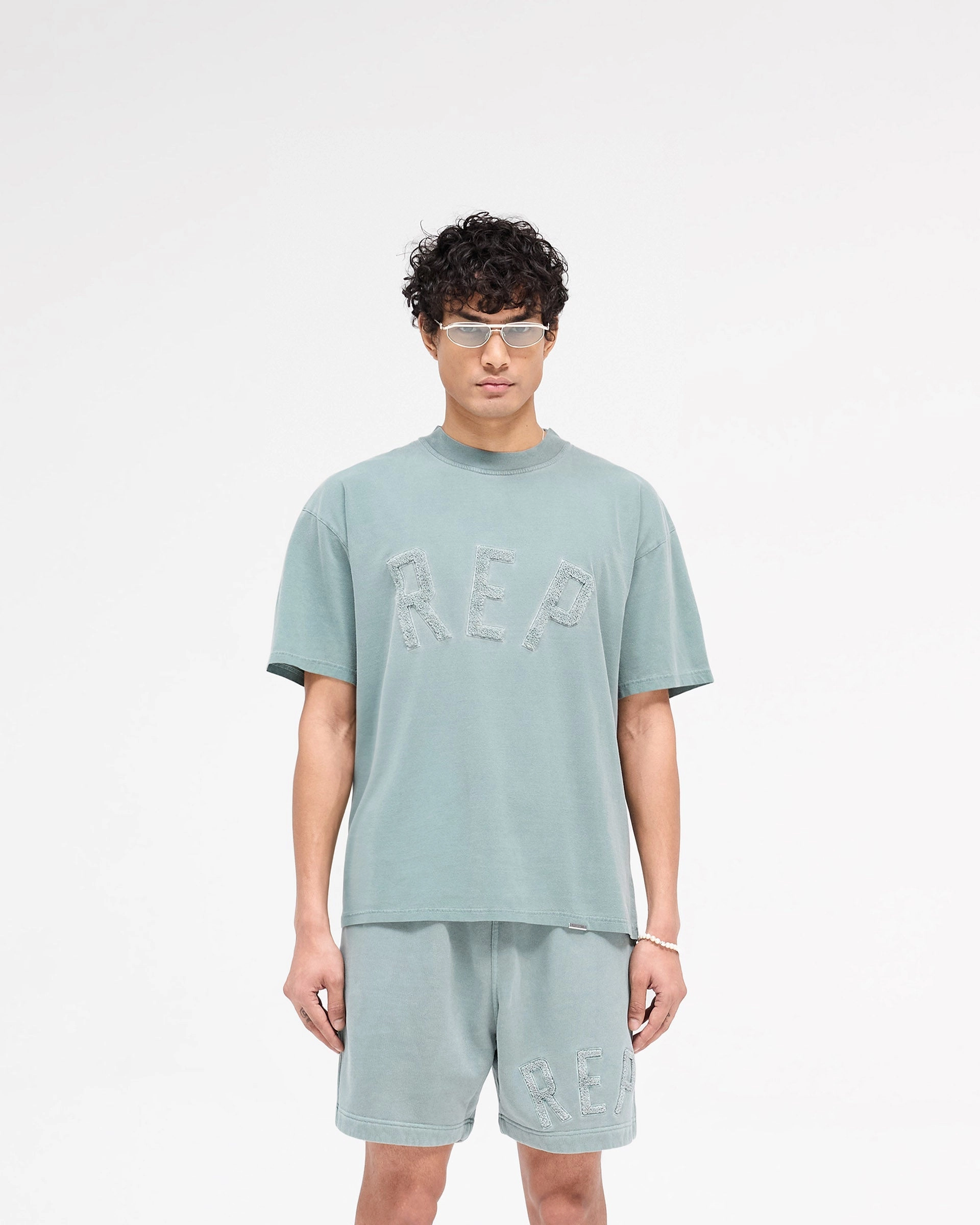 Stretchable Collar Band Trendy Wearable Rep Applique T-Shirt - Forest Green