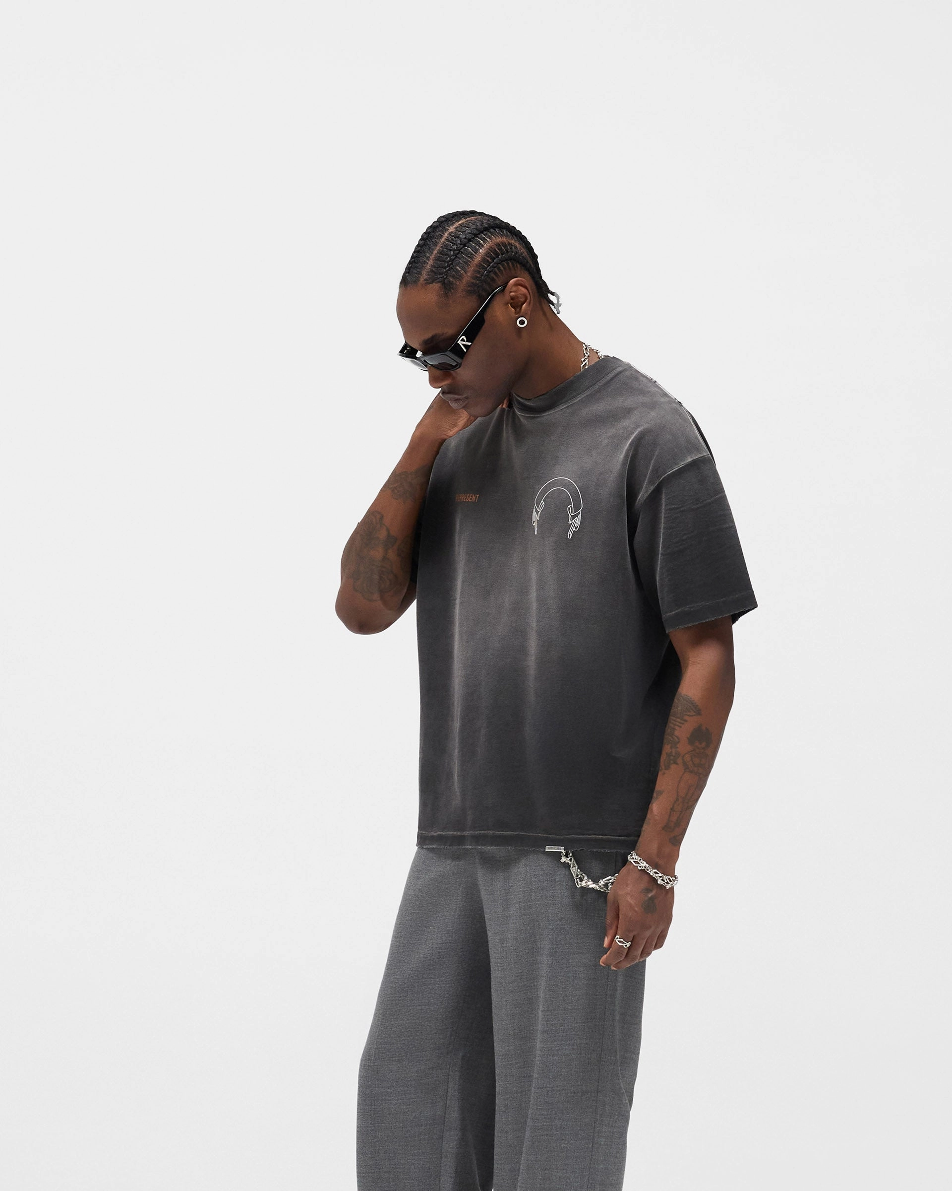 Represent Banner T-Shirt - Stained Black Chafe Free Armhole