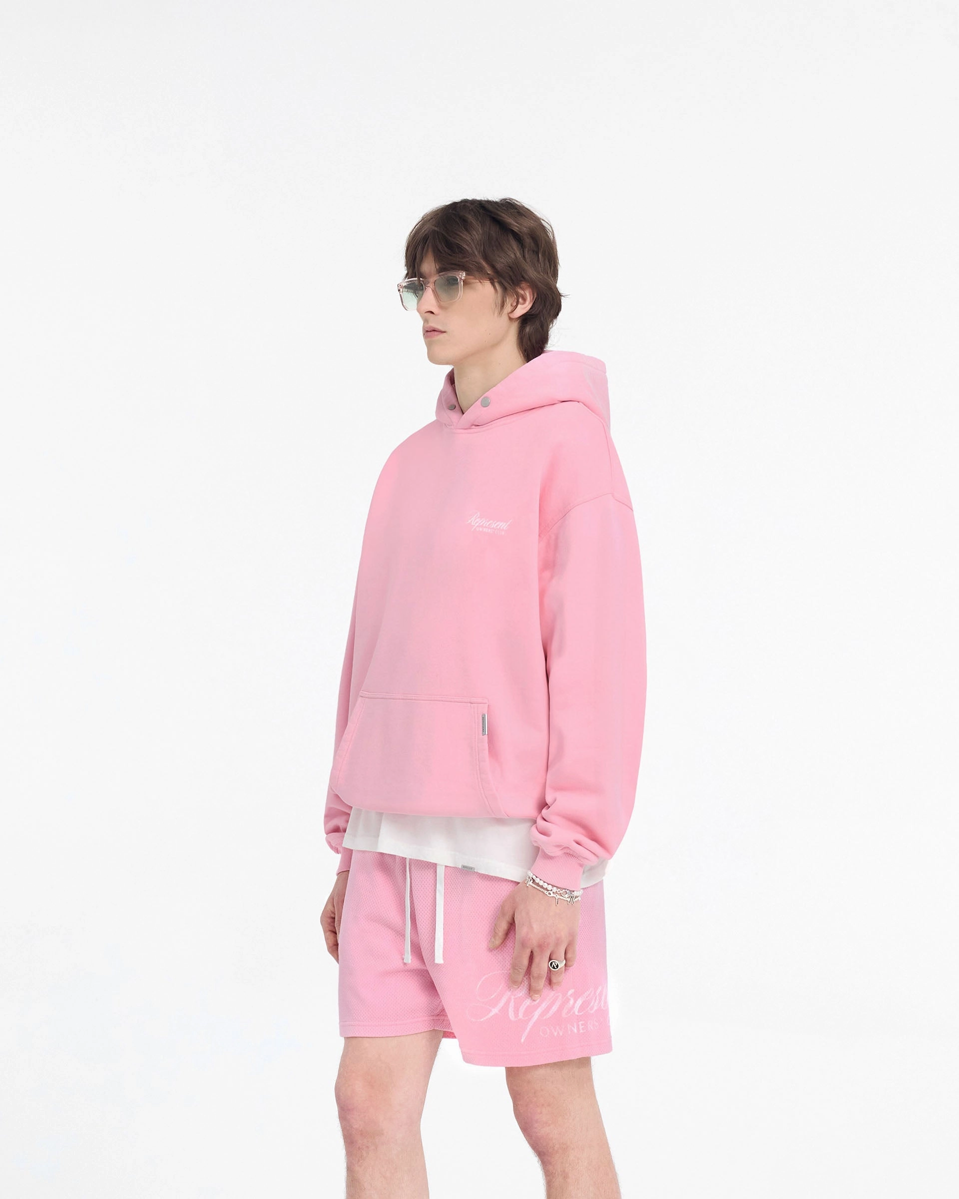 Nutria like Represent Owners Club Script Hoodie - Pink