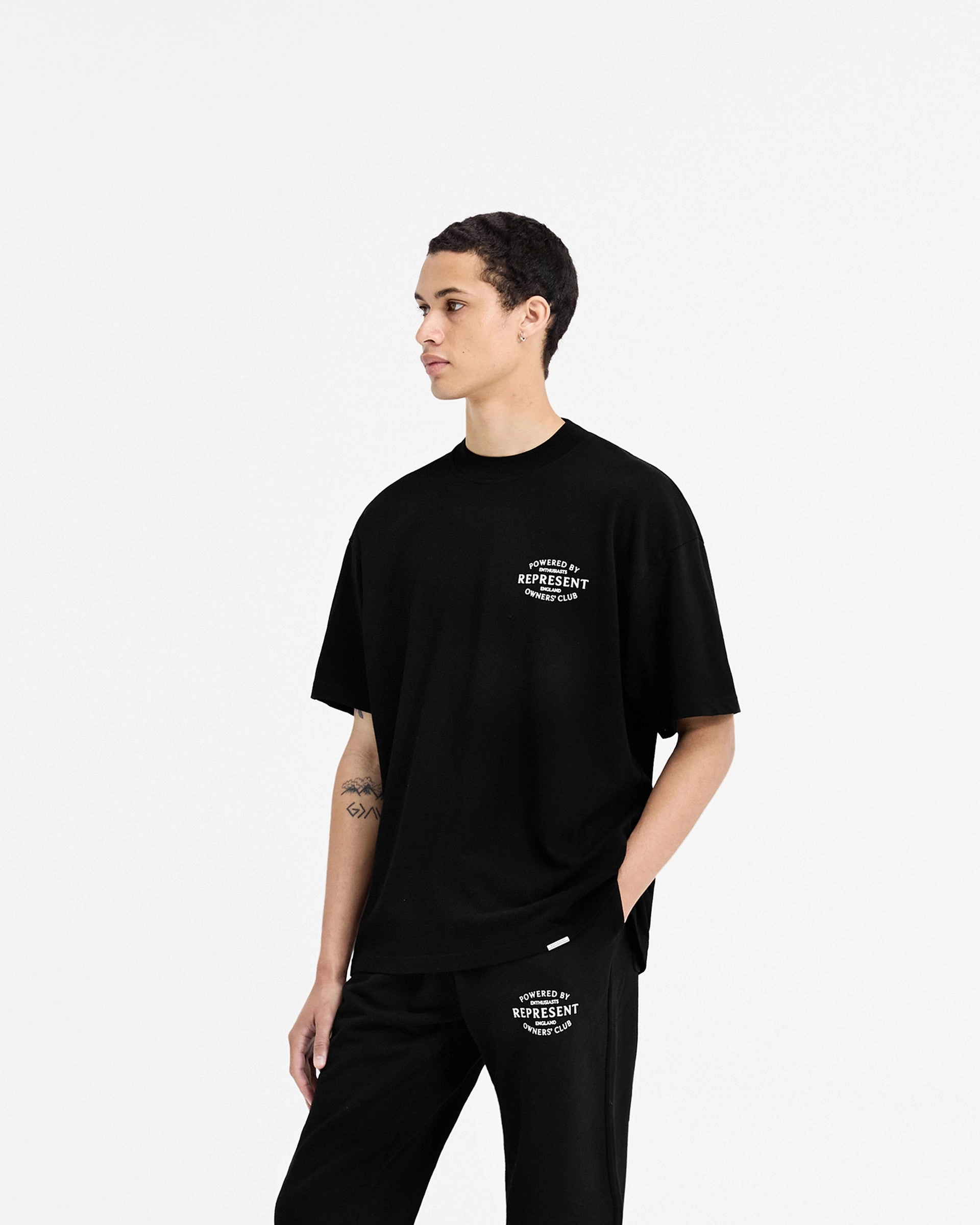 Comfort Stretch Fit Represent Owners Club Stamp T-Shirt - Jet Black