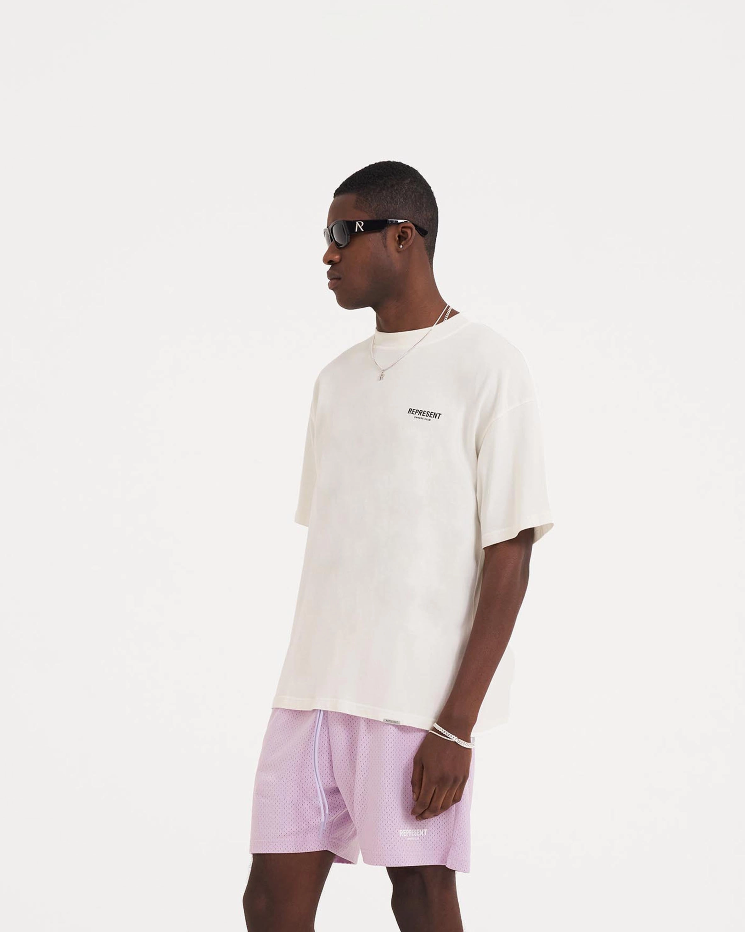 Represent Owners Club T-Shirt - Flat White RibbedNeckBanding No Slip Shoulder Design