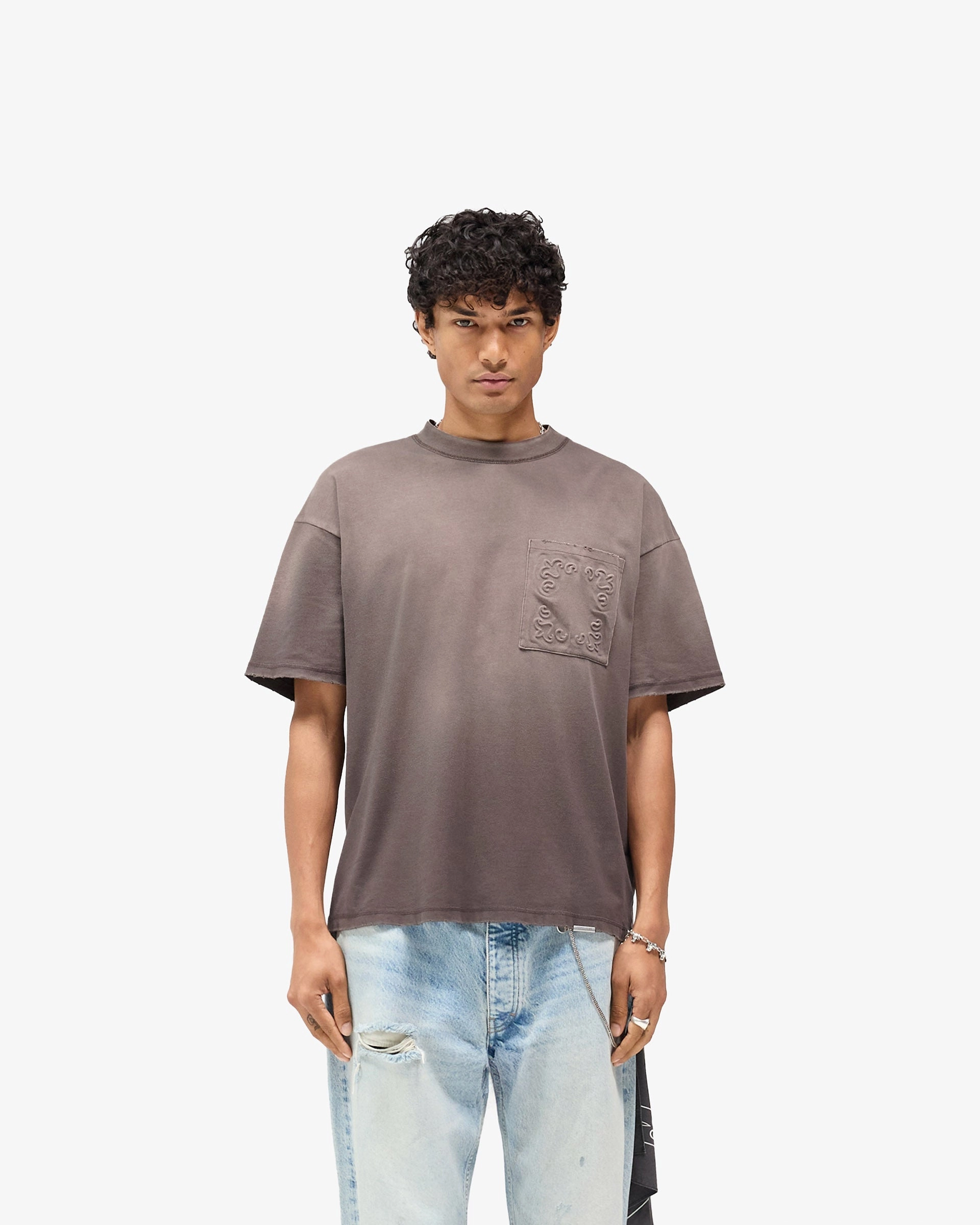 Minimal Look Relax Style Trend Represent X Hunter T-Shirt - Stained Brown