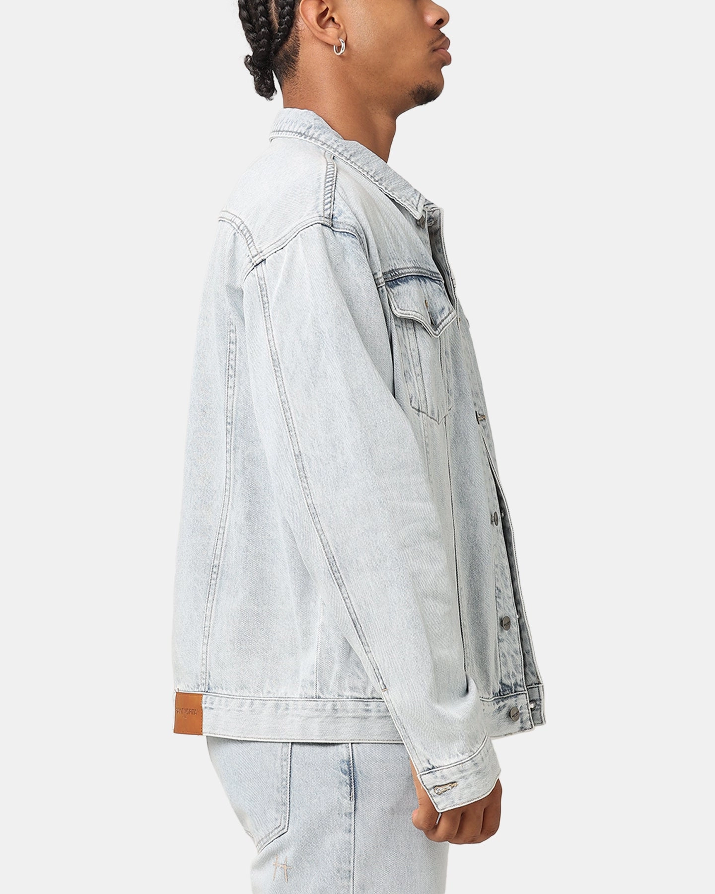 OdorControl Treatment Zippered Closures Saint Morta Denim Trucker Jacket Light Blue Denim