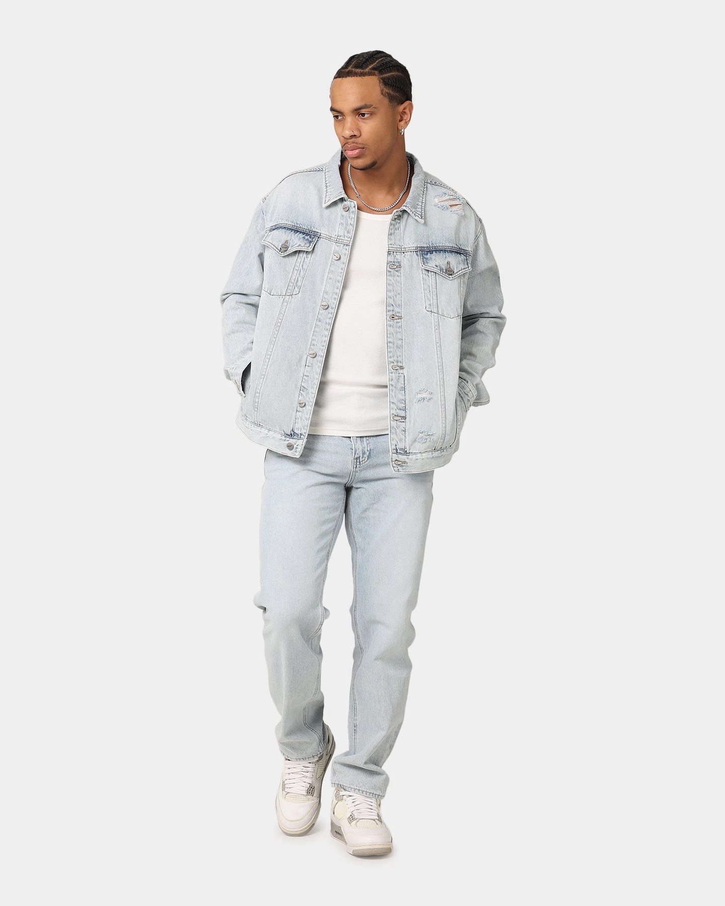 Weekend Casual Saint Morta Denim Trucker Jacket Light Blue Denim