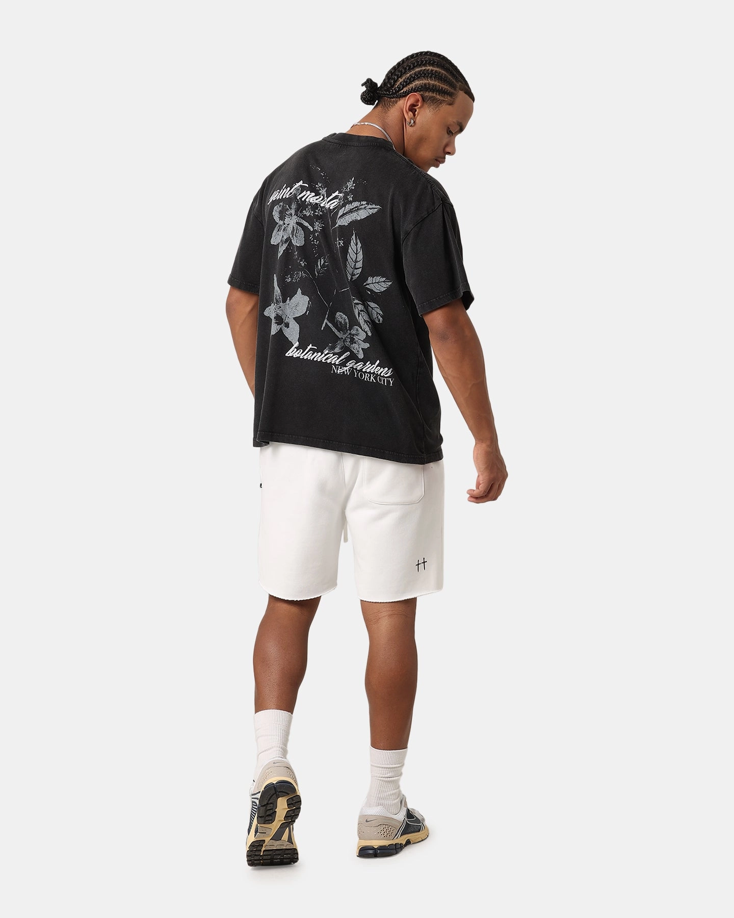 VentilatedMeshPaneling HeatSealed Seams Saint Morta Flower Press Drop T-Shirt Black Acidwash