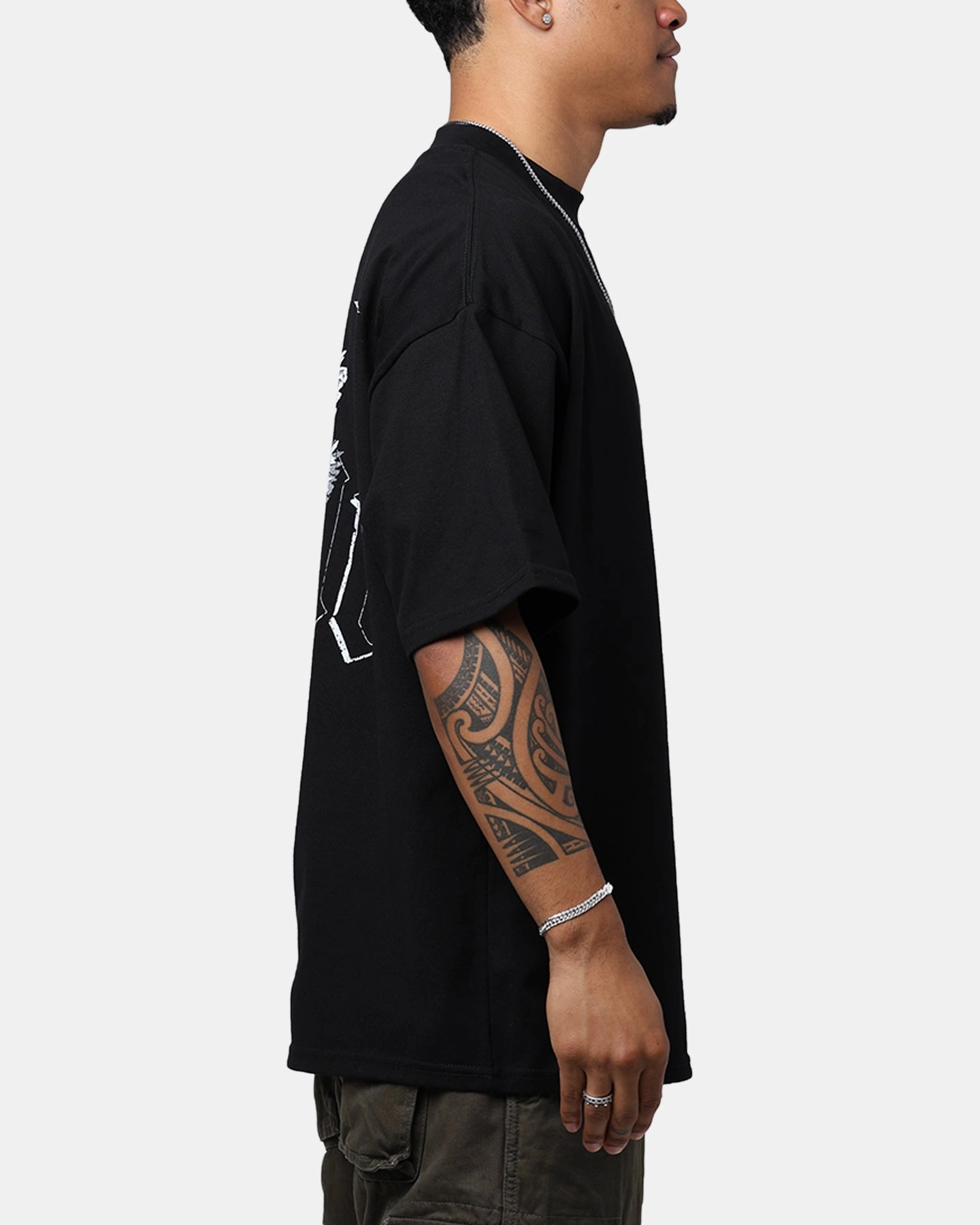 QuickRelease Closures LongLastingDurability Saint Morta Freedom Mock T-Shirt Black