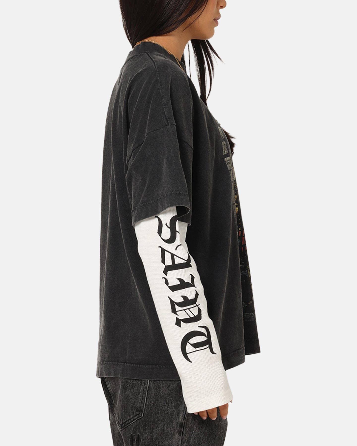 Saint Morta Kingdomcome Long Sleeve T-Shirt Vintage Black LayeringFriendly Weight EthicallySourcedMaterial