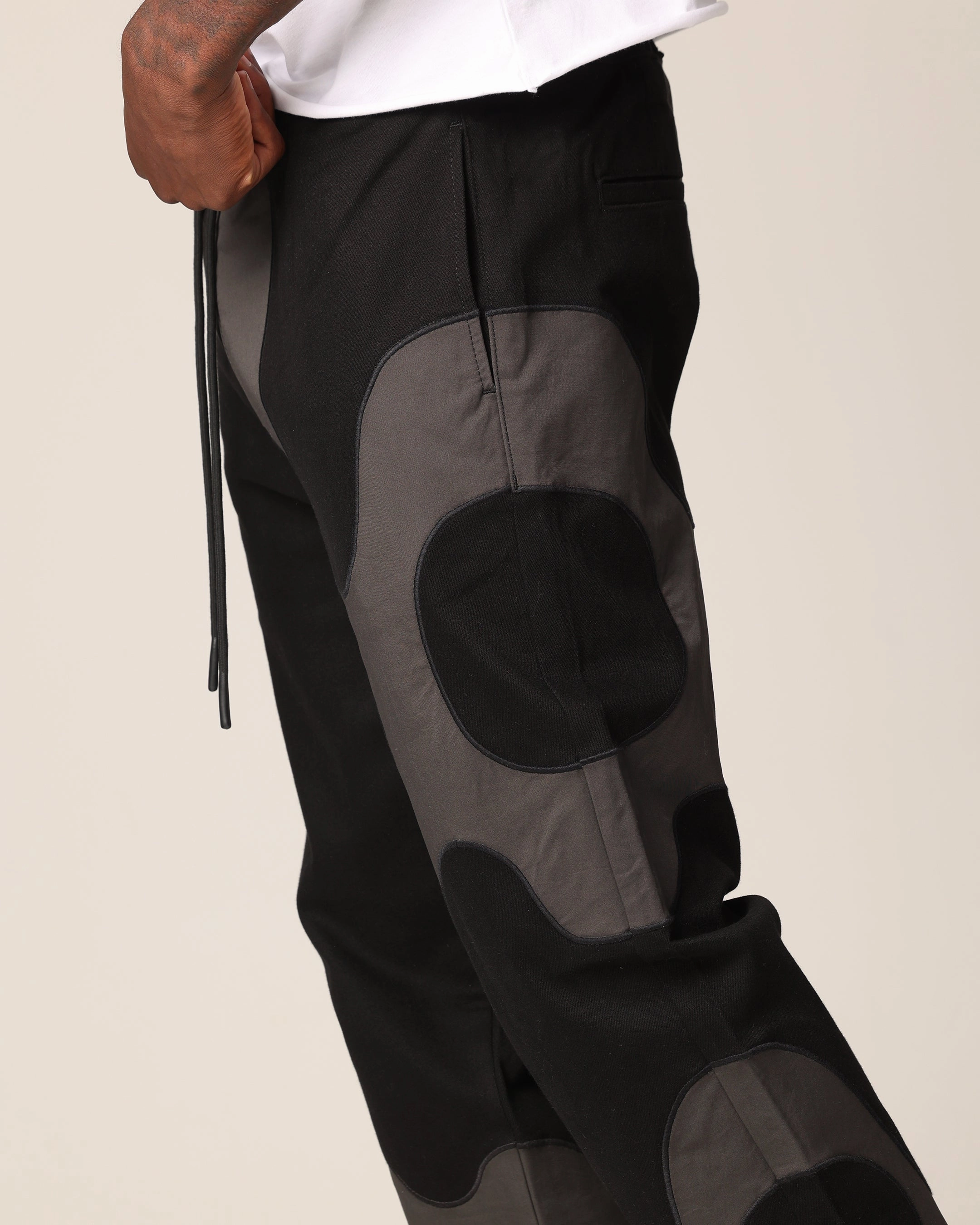 Flexible Comfort TaglessDesign Saint Morta Labyrinth Jogger Black/Grey