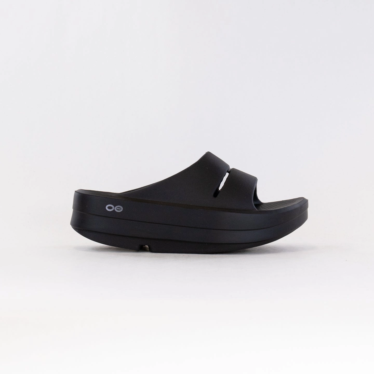 Travel Light OOFOS OOMega Ooahh Sandal (Women's) - Black