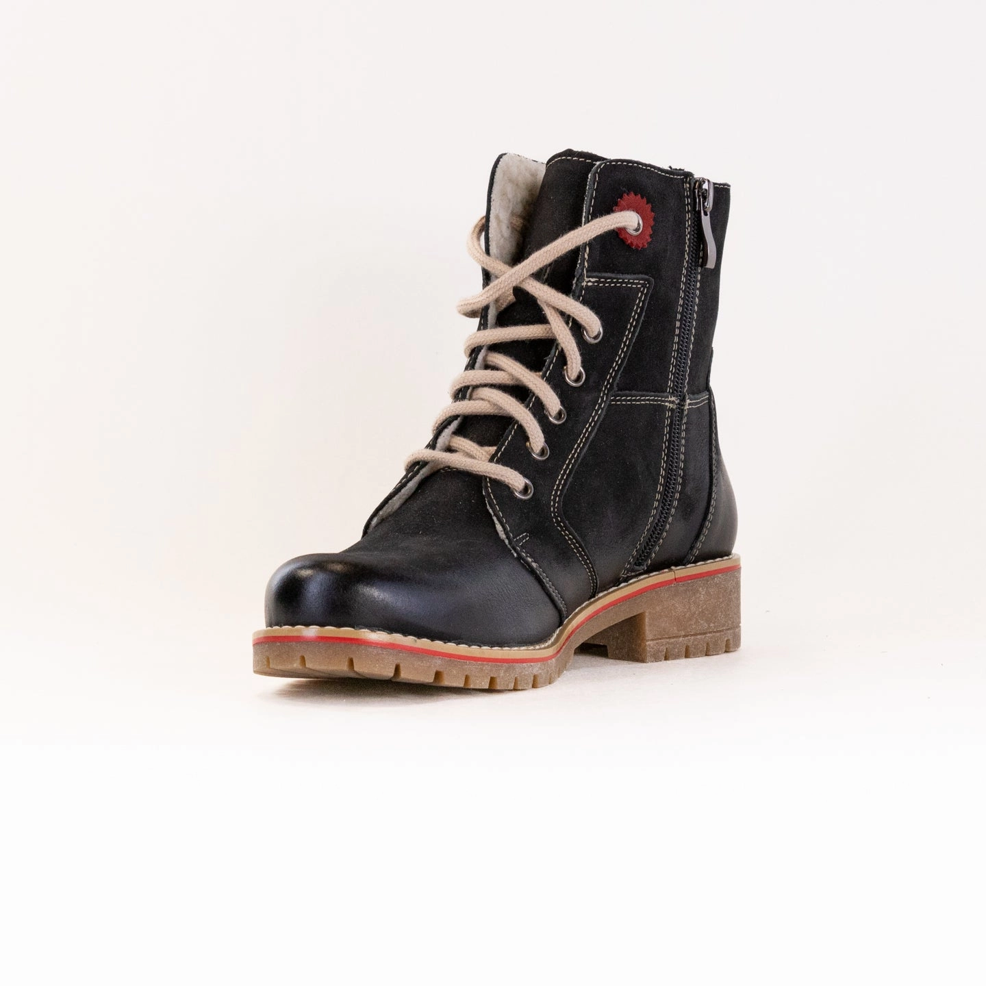 Thermal Core Stylish Explorer Rugged Built Remote Hiking V-Italia 1041 Brigida 476 Boot (Women's) - Black Leather