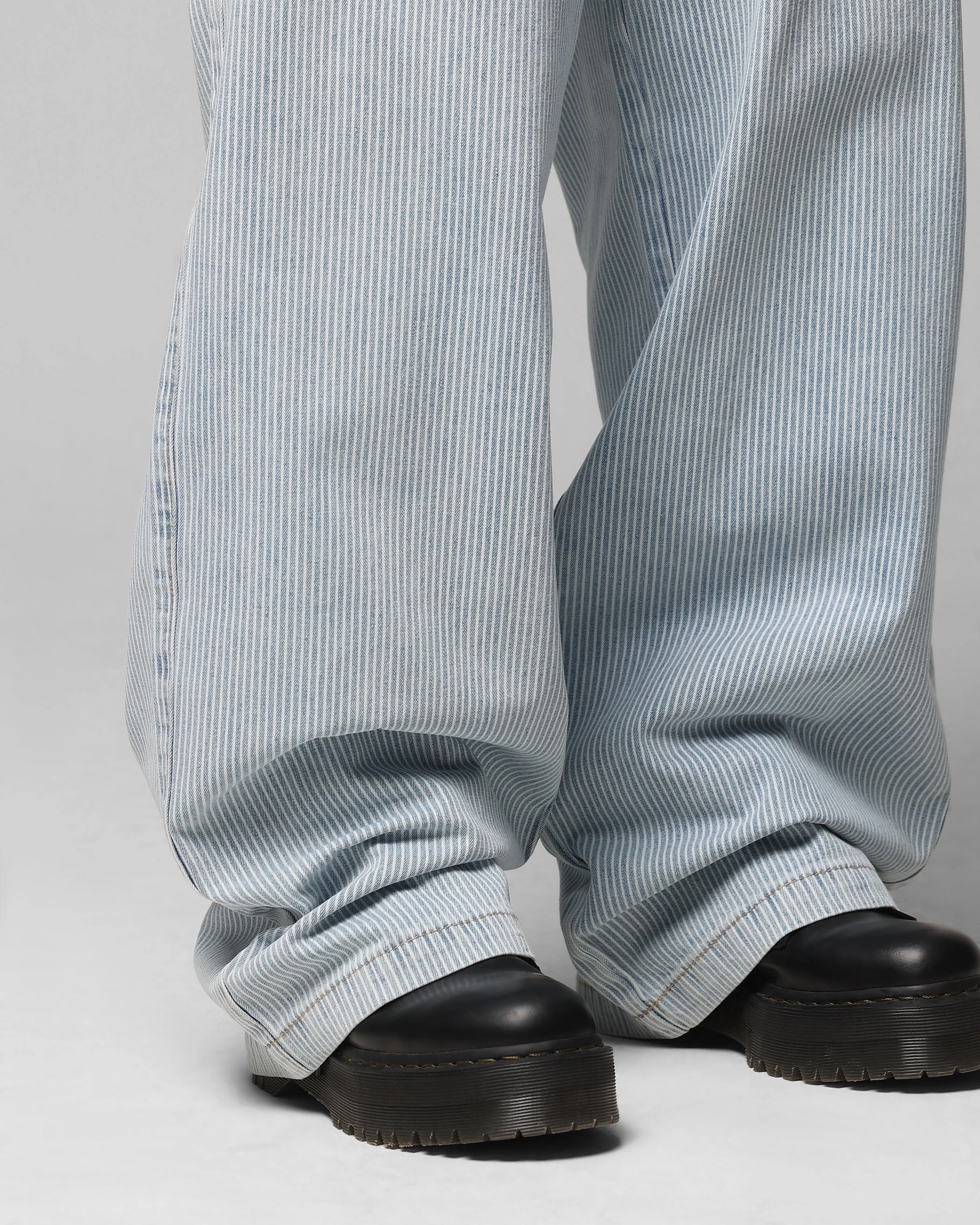 Reinforced Stitching Loiter Collateral Baggy Jeans Blue Pin Stripe