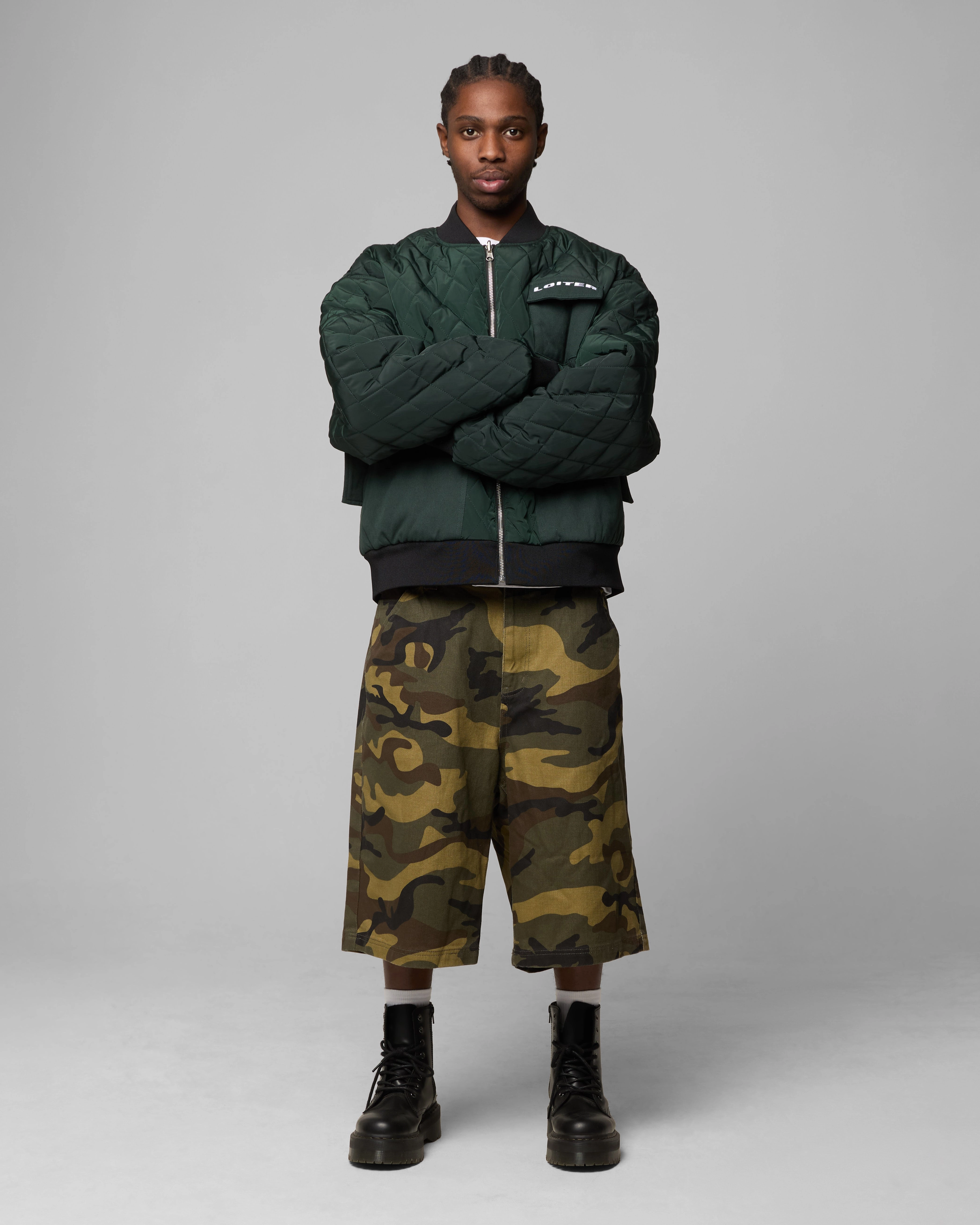 Loiter Cyber Reversible Bomber Jacket Red/Green Adjustable Cuff Design MultiAngleVentilation