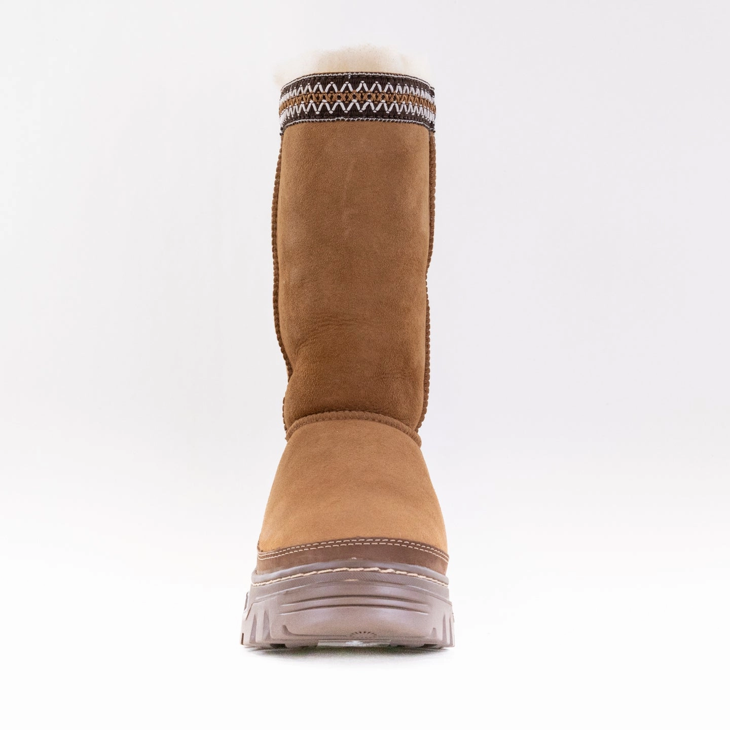 Neutral Foot Alignment Ugg Classic Tall Trailgazer (Women's) - Chestnut