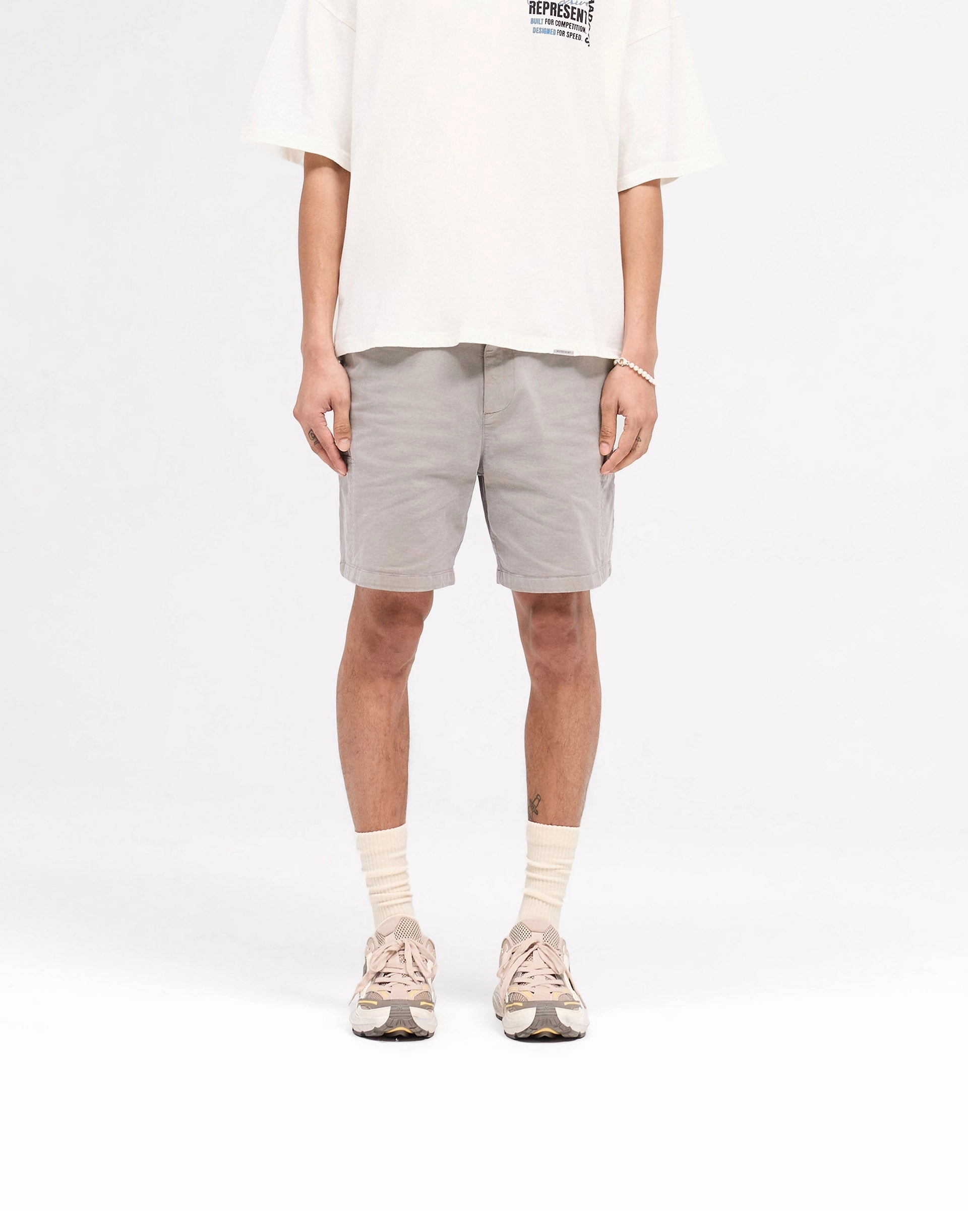 Season Cargo Short - Washed Taupe Cargo Pockets