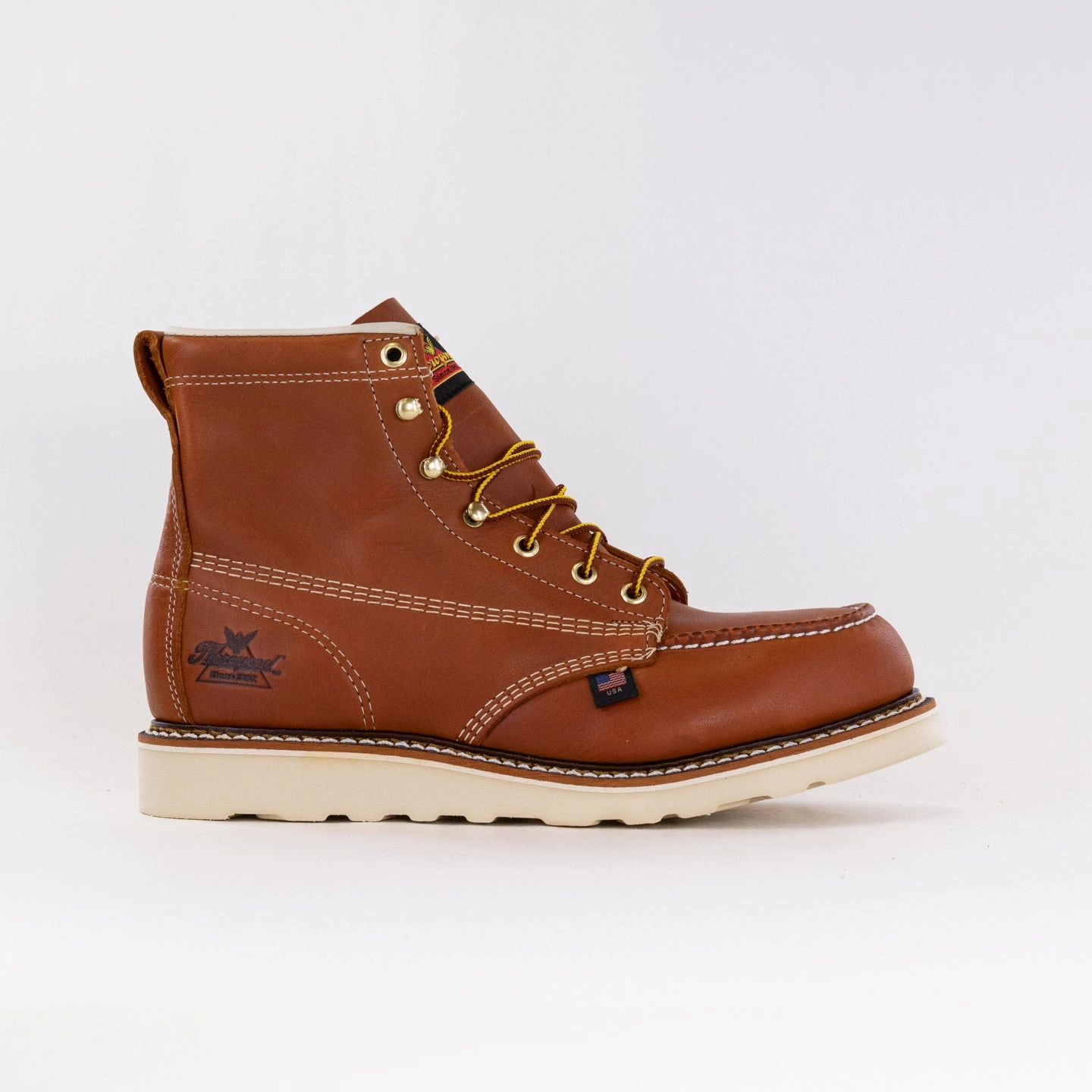 Cold Weather Thorogood American Heritage 6'' Safety Toe Moc Toe Maxwear Wedge (Men's) - Tobacco
