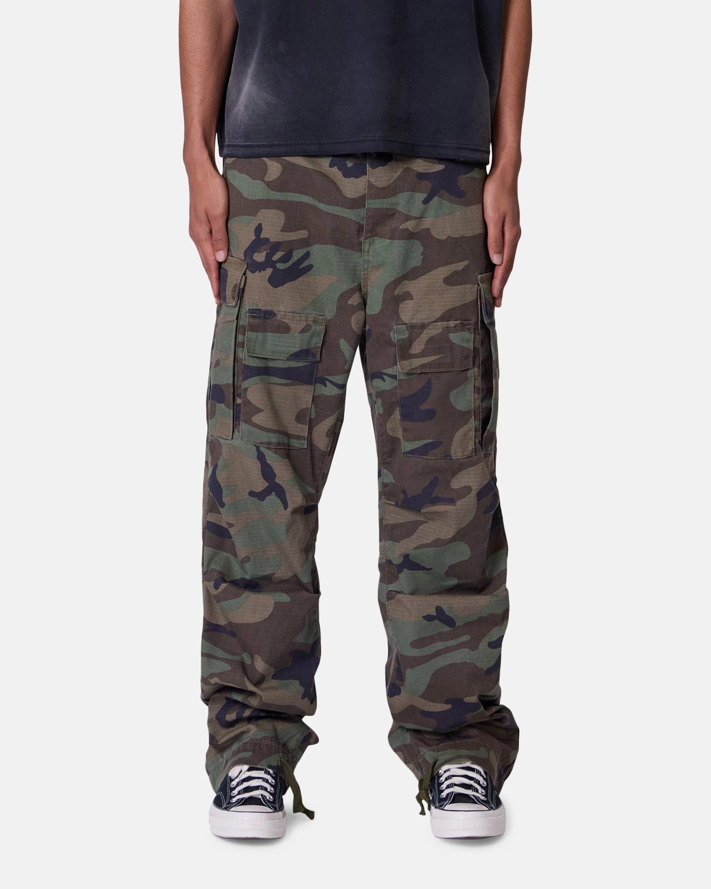 MNML Ultra Baggy Cargo Pants Camo Sport Fit No Fuss