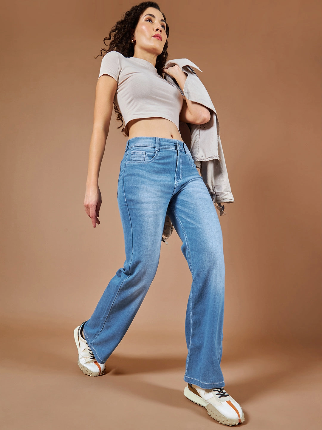 Perfect for All Wardrobe Choice 24/7 Comfort Light Blue Wide-Leg Mid-Rise Light Weight Denim Jeans