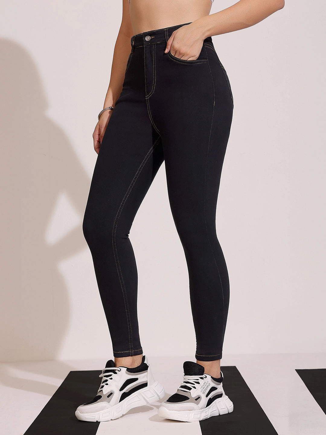 Women's Black Skinny High Rise Clean Look Cropped Stretchable Denim Jeans Relaxed Style Smart Casual Minimalist Style Chill Comfort