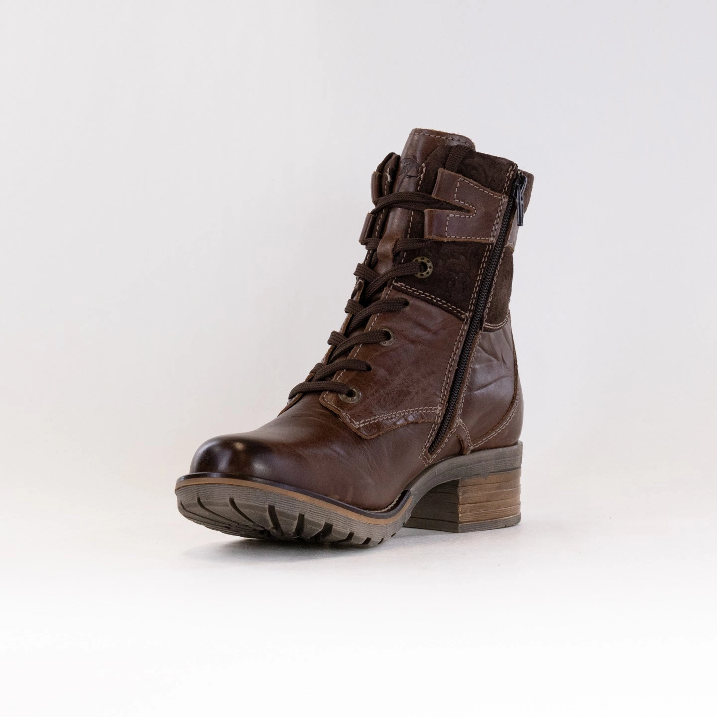 Dromedaris Kara Suede Wide (Women's) - Chocolate Print Anti Puncture Design