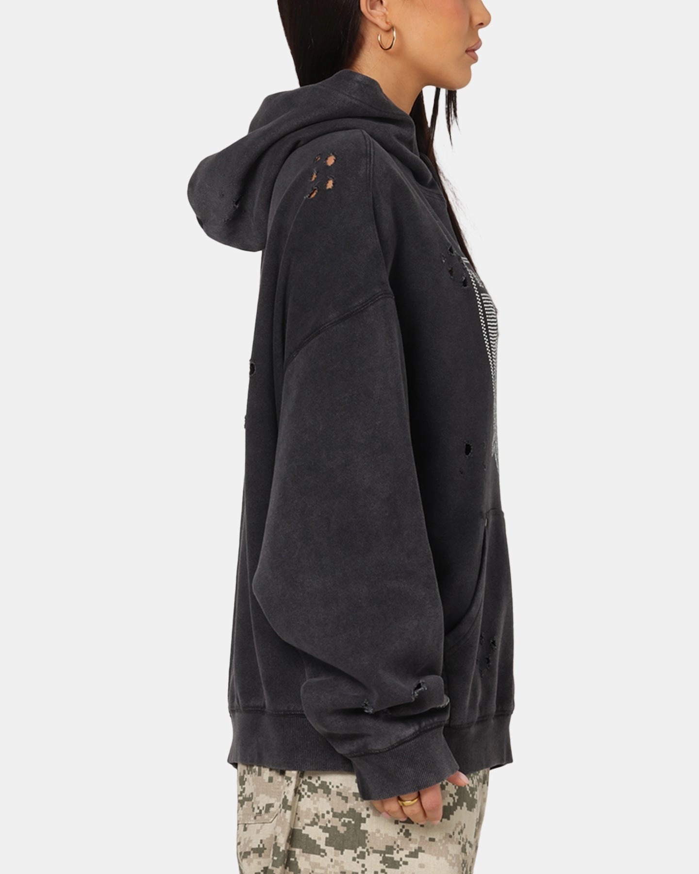 Heather Effect Finish Mitchell & Ness Las Vegas Raiders Distressed Rhinestone Logo Hoodie Faded Black