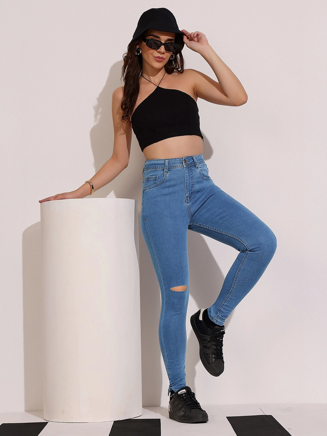 Warm Layer Active Layer Women's Blue Skinny High-Rise Distressed Regular Denim Jeans