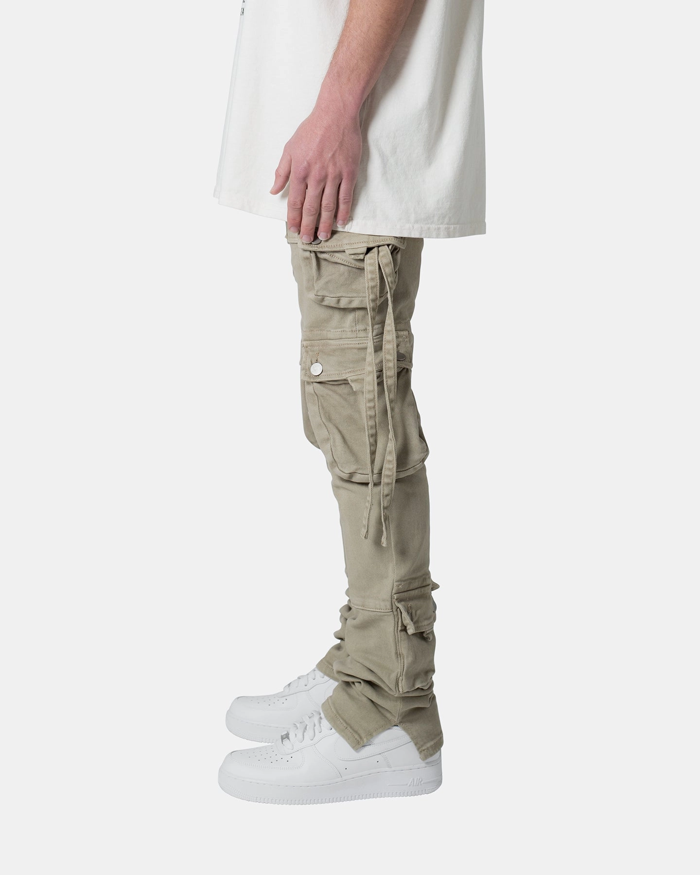 Hidden pockets MNML D152 Cargo Straight Denim Pants Brown