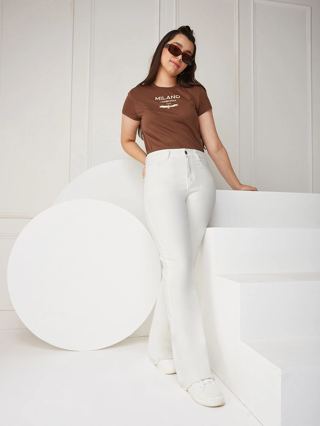 White Bootcut High-rise Clean-look Regular-length Stretchable Denim Jeans Modern Minimalist Stretch