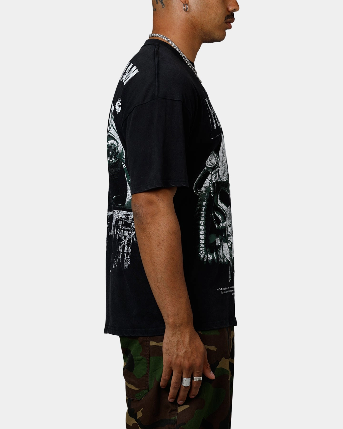 73 Studio X Fallout '15 Fallout 4 Vintage T-Shirt Off Black NonToxic Certification