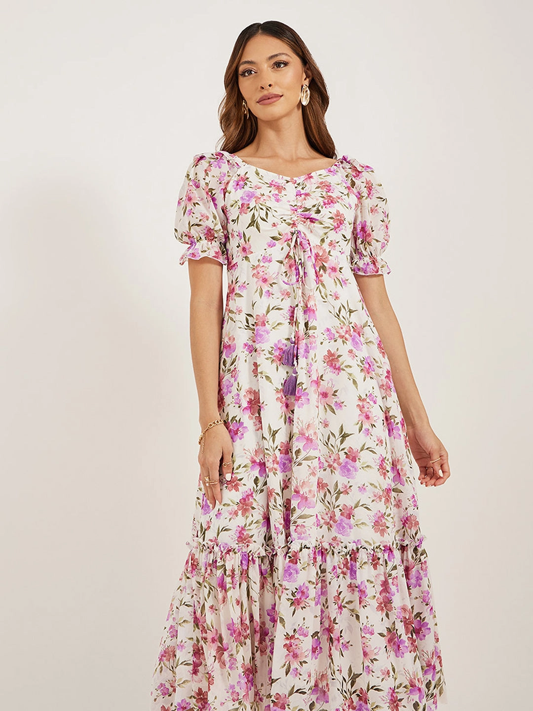 Women's Multicolored Base White Floral Sweet-heart Neck Puffed Sleeves Ruching/Tiered Georgette Maxi Dress Work Comfort Stylish Touch
