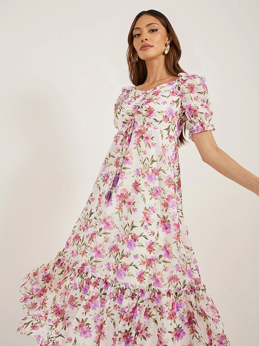 Women's Multicolored Base White Floral Sweet-heart Neck Puffed Sleeves Ruching/Tiered Georgette Maxi Dress Grace Flow Soft and Stylish