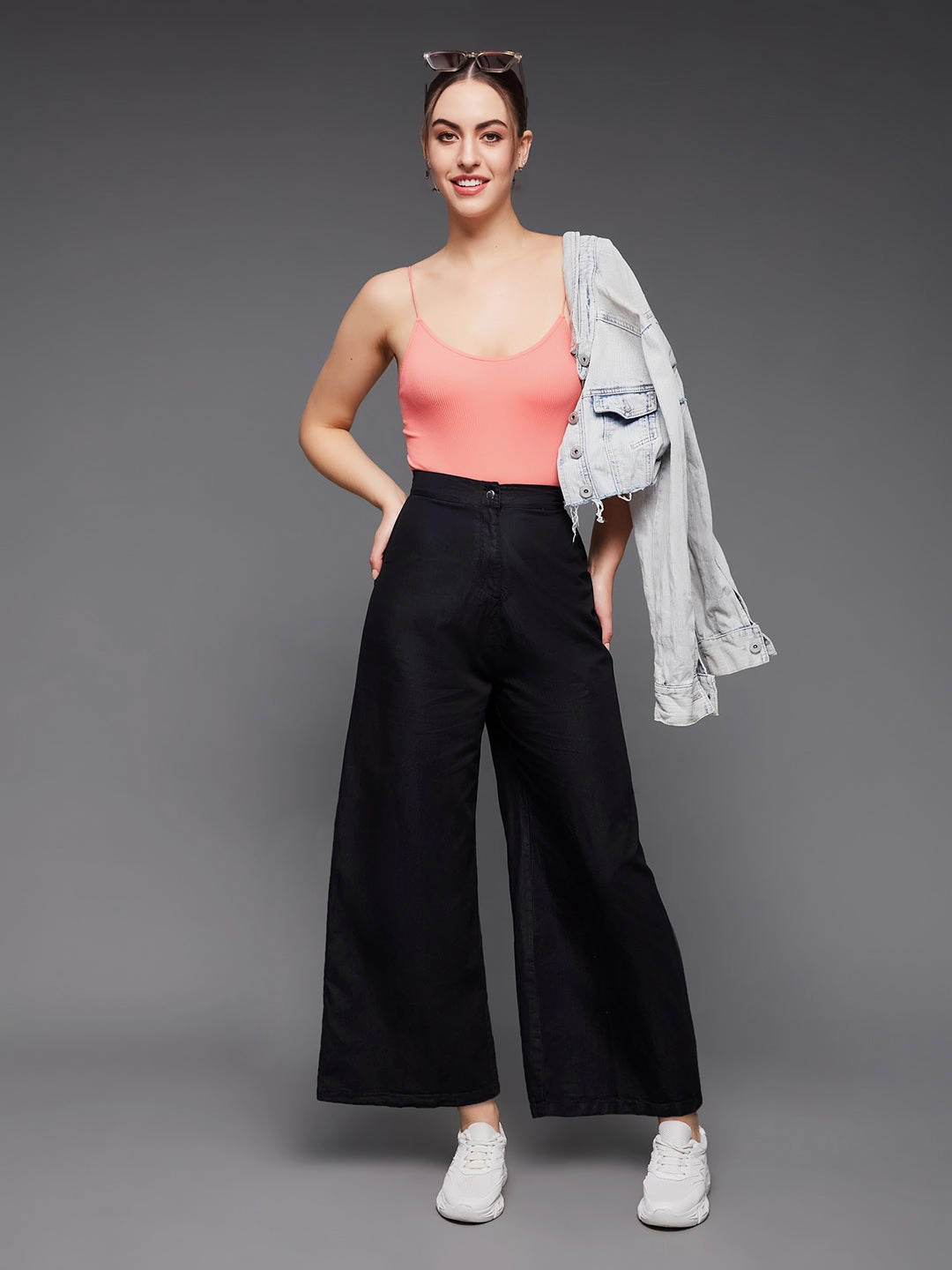 Women's Black Wide-Leg High-Rise Clean-Look Light Weight Regular Length Denim Pants Reinforced Knees Frayed hem