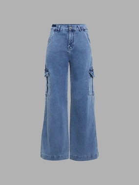 Everyday Favorite Essential Look 24/7 Comfort Light Blue Wide-Leg High-Rise Stretchable Flared Cargo Style Denim Jeans