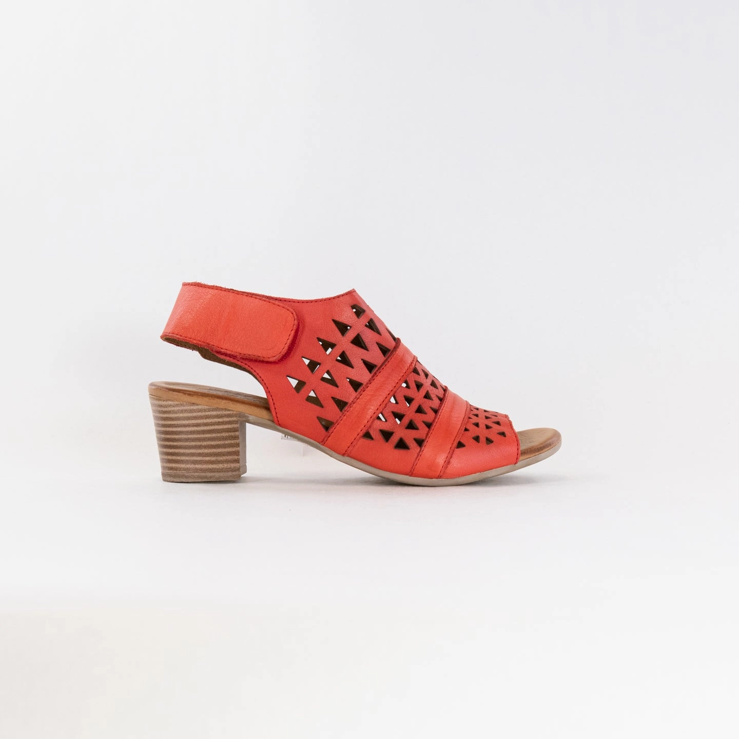 Spring Step Dorotha (Women's) - Red High-Quality Outdoor Shoes Knotted Straps
