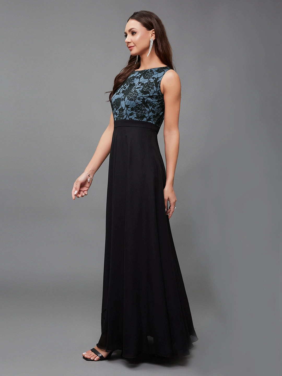 Lightweight and Breezy Women's Blue & Black Round Neck Sleeveless Georgette Floral Lace Fit & Flare Maxi Dress