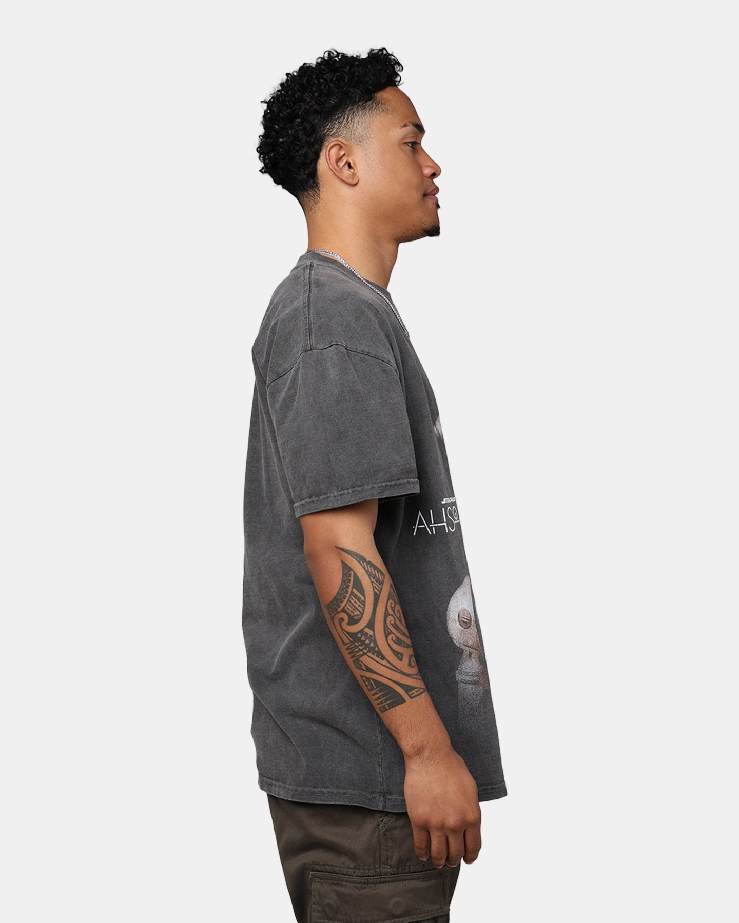 Star Wars Ahsoka Huyang Heavyweight T-Shirt Black Wash Ribbed Neckline