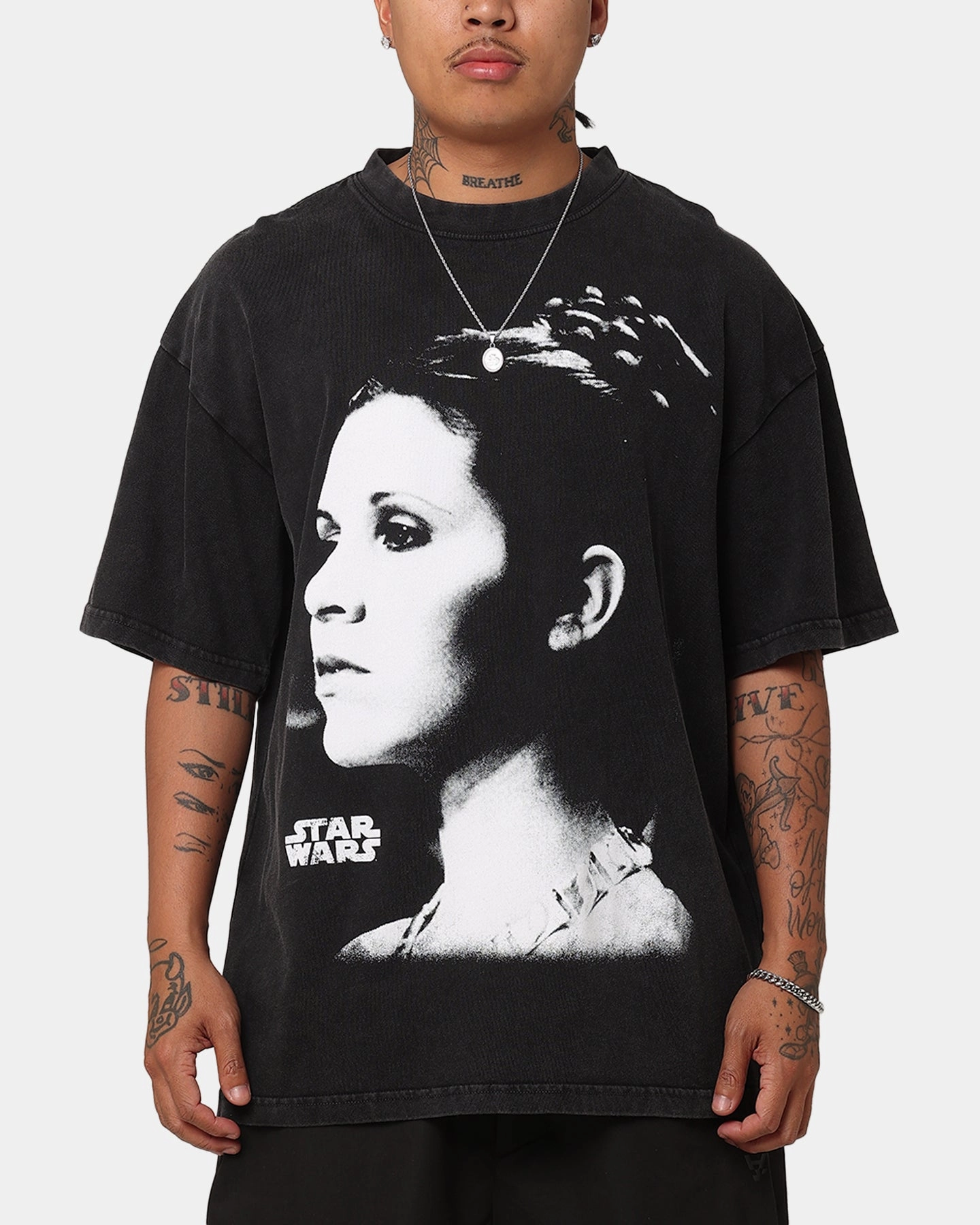 LoopwheelFabric Trendy Look Star Wars Princess Leia Vintage T-Shirt Black Acidwash
