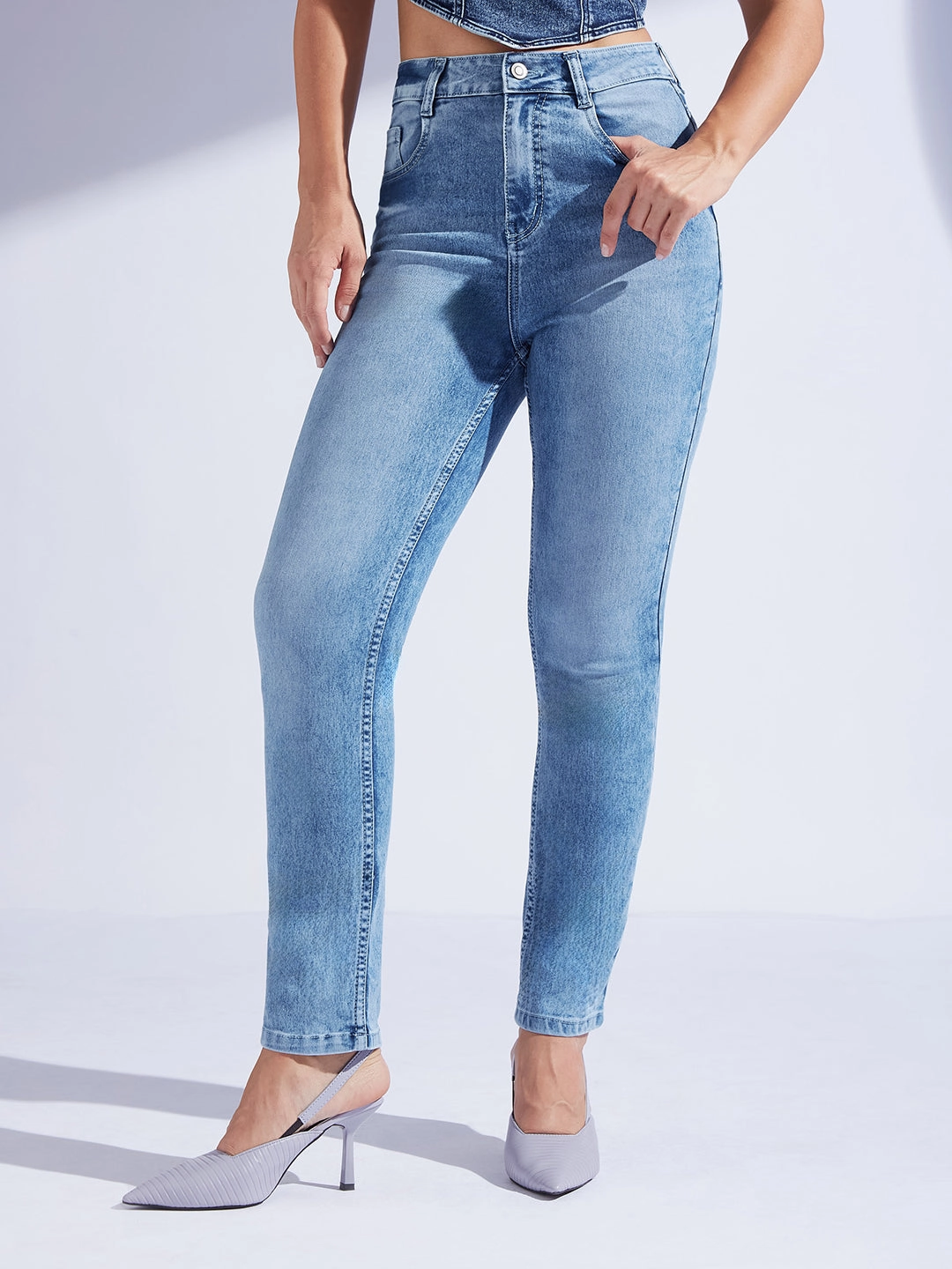 Women's Light-Blue Slim-Fit High-Rise Mildly Distressed Regular-Length Stretchable Denim Jeans Spring Mood Party Look Classic Flattering Fit