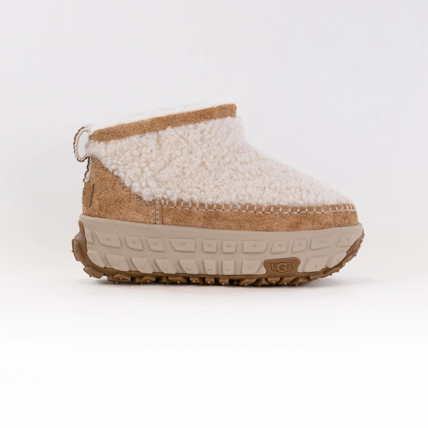 Durable Fit Flex Groove Technology UGG All Gender Venture Daze Ultra Mini Cozy (Women's) - Natural