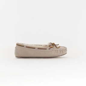 Quick Slip On Walk Soft Slip On Minnetonka Cally (Women's) - Stone