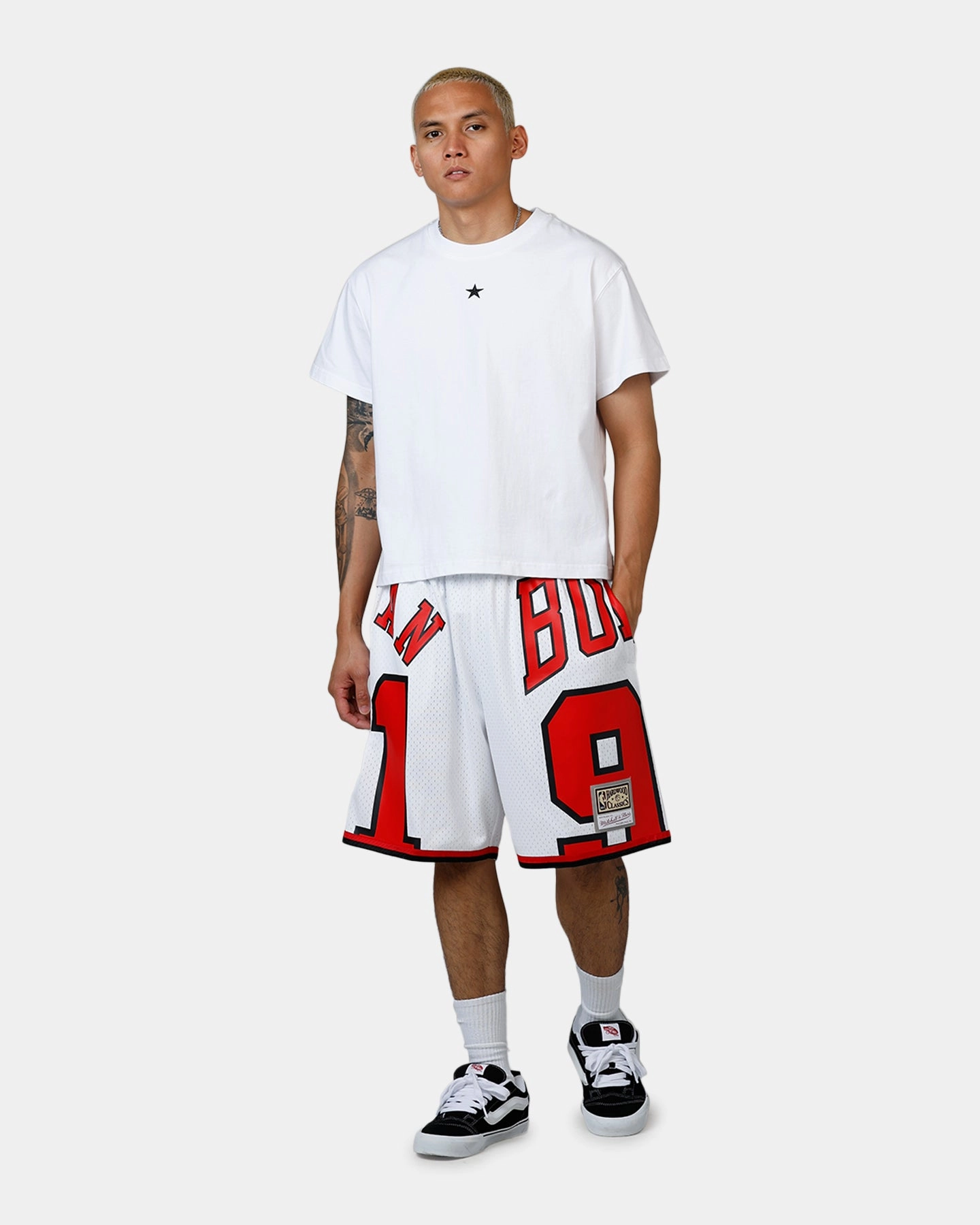 Mitchell & Ness Chicago Bulls Dennis Rodman Maxxed Out Shorts White/Red AdjustableDrawstring