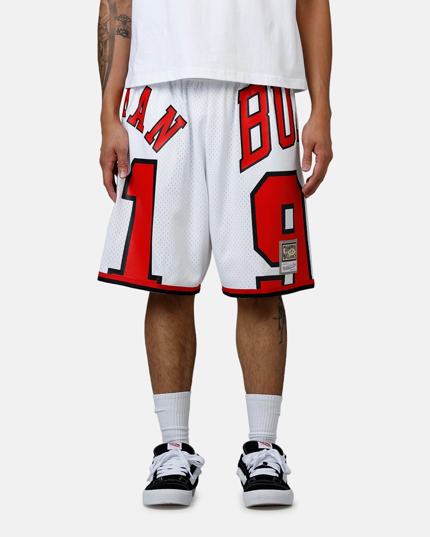 LightweightMaterial Mitchell & Ness Chicago Bulls Dennis Rodman Maxxed Out Shorts White/Red