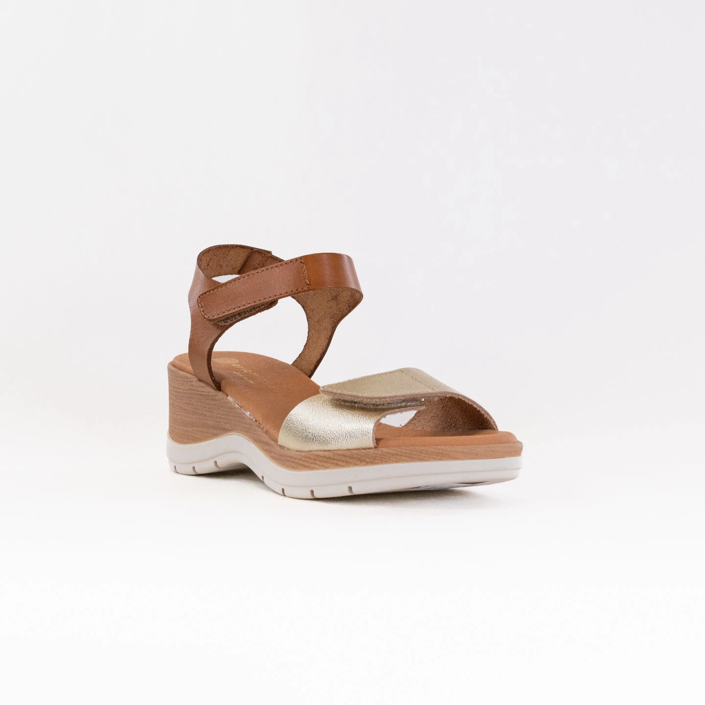 Eric Michael Caroline (Women's) - Tan/Gold Soft Leather
