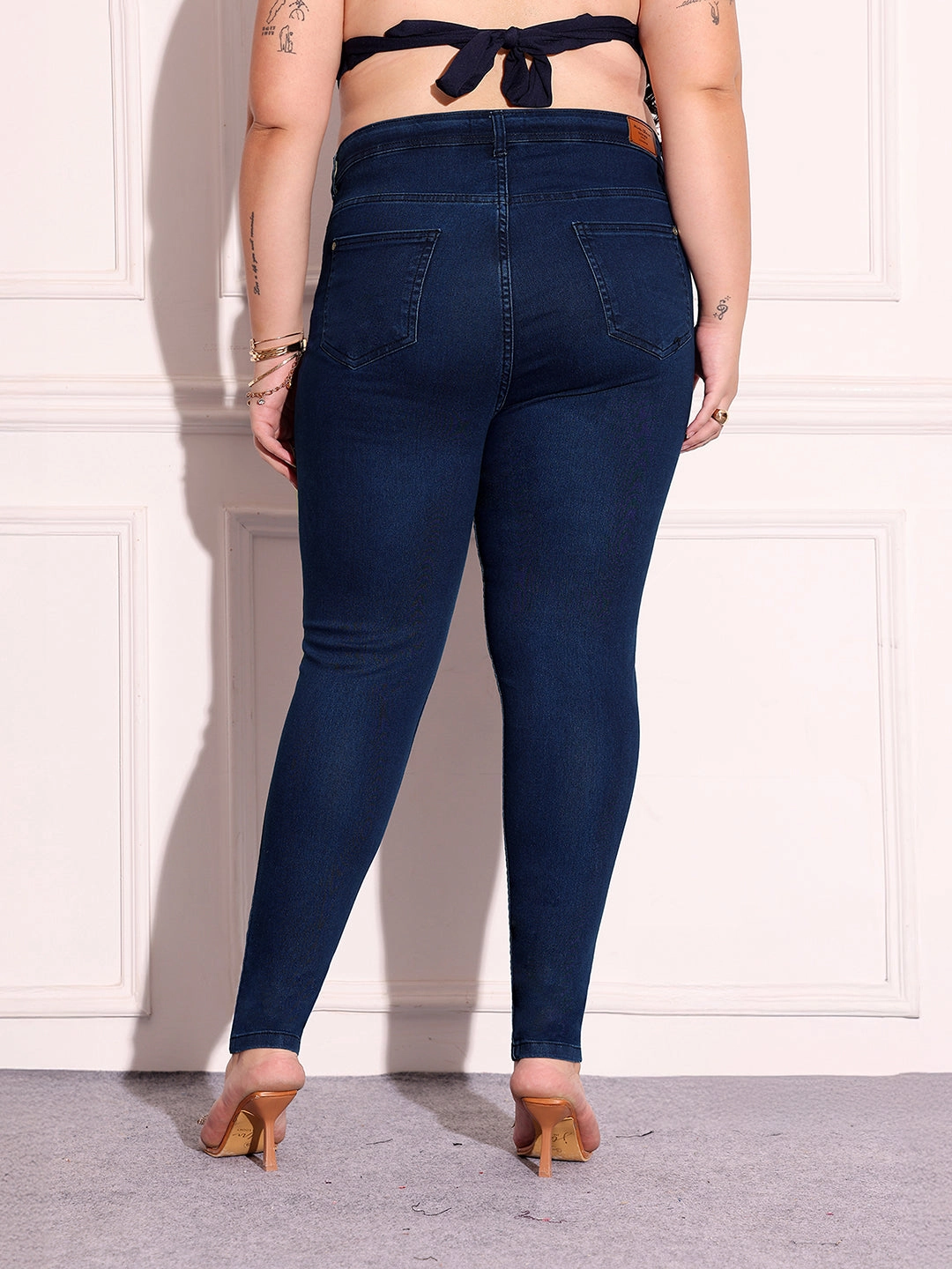 Softened Texture Winter Fashion Women's Navy Blue Skinny Fit High-Rise Stretchable Denim Jeans