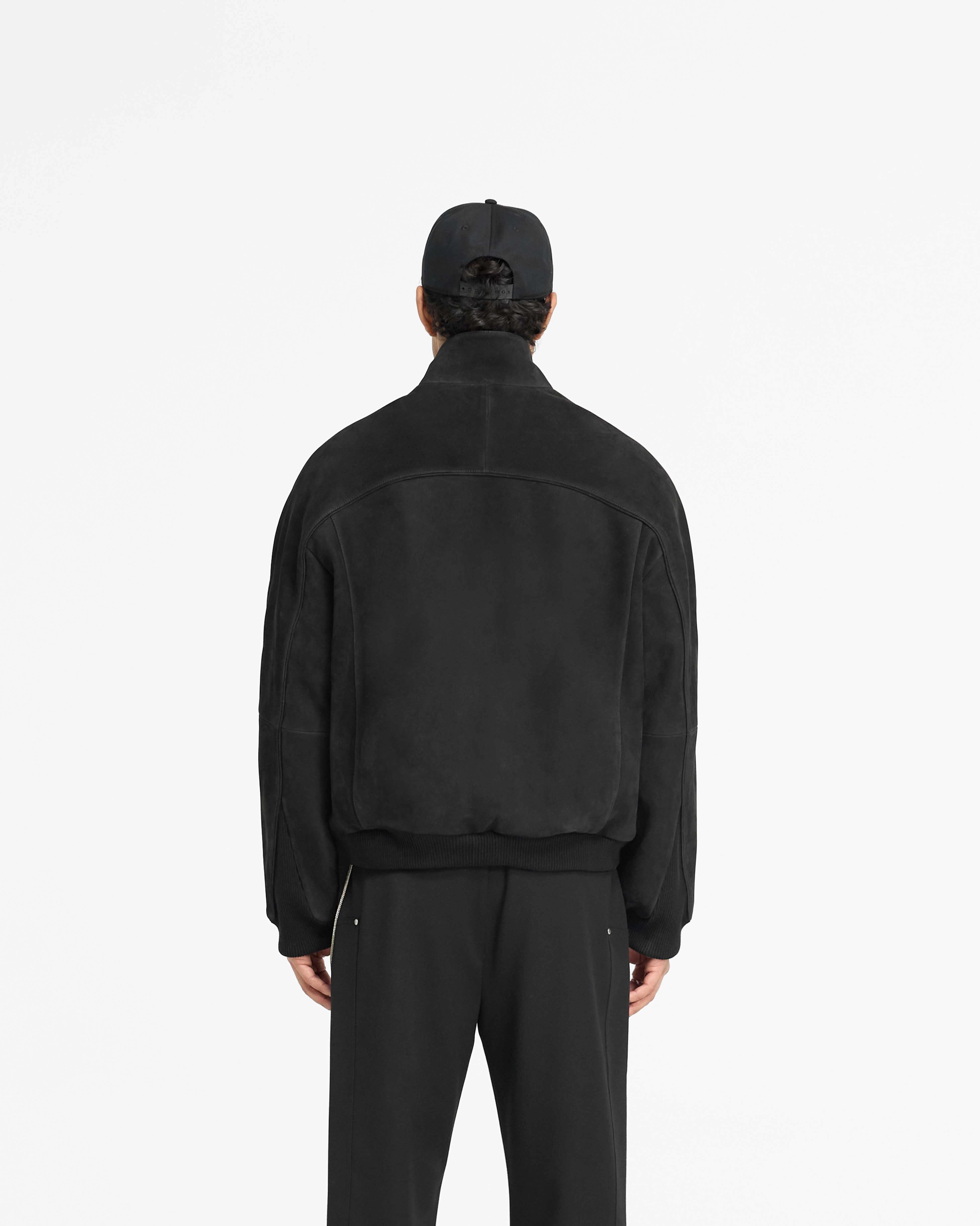 Suede Bomber - Black Sporty Fit Cold Season