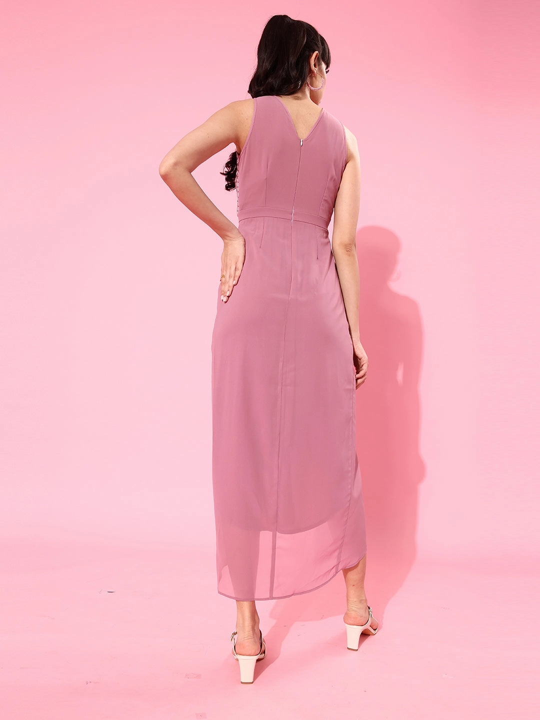 Chic Rhythm Flattering Look Wear Women's Dusty Lavender Round Neck Sleeveless Embellished Midi Dress