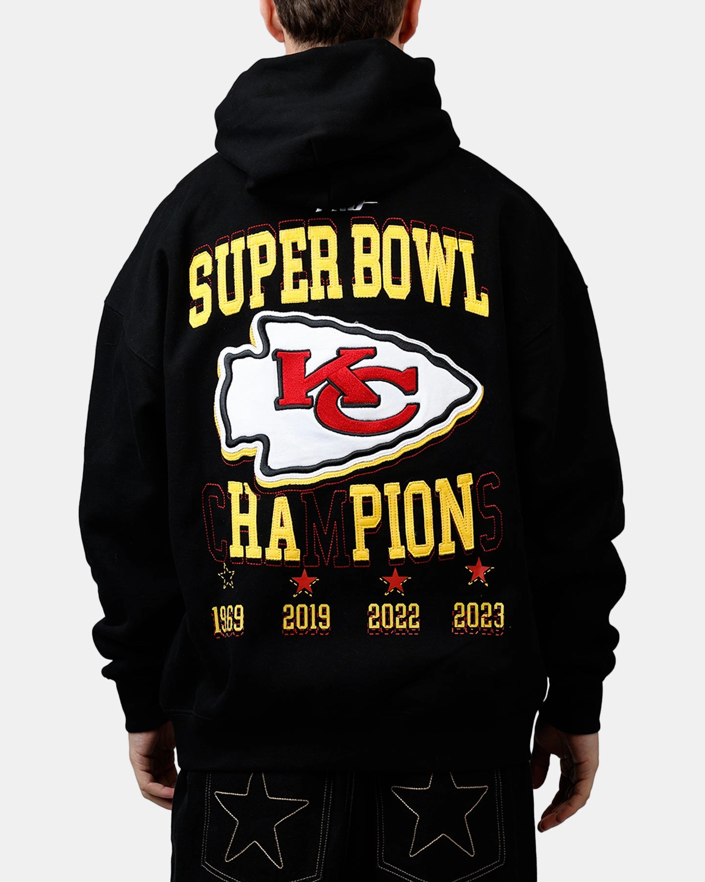 Pro Standard Kansas City Chiefs Kickoff Hoodie Black/Red MultiPocket Design Temperature Regulating Textile