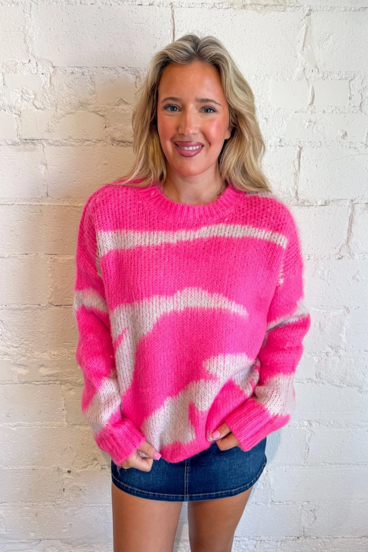 HighDensity Weave Vibrant Retro Sweater