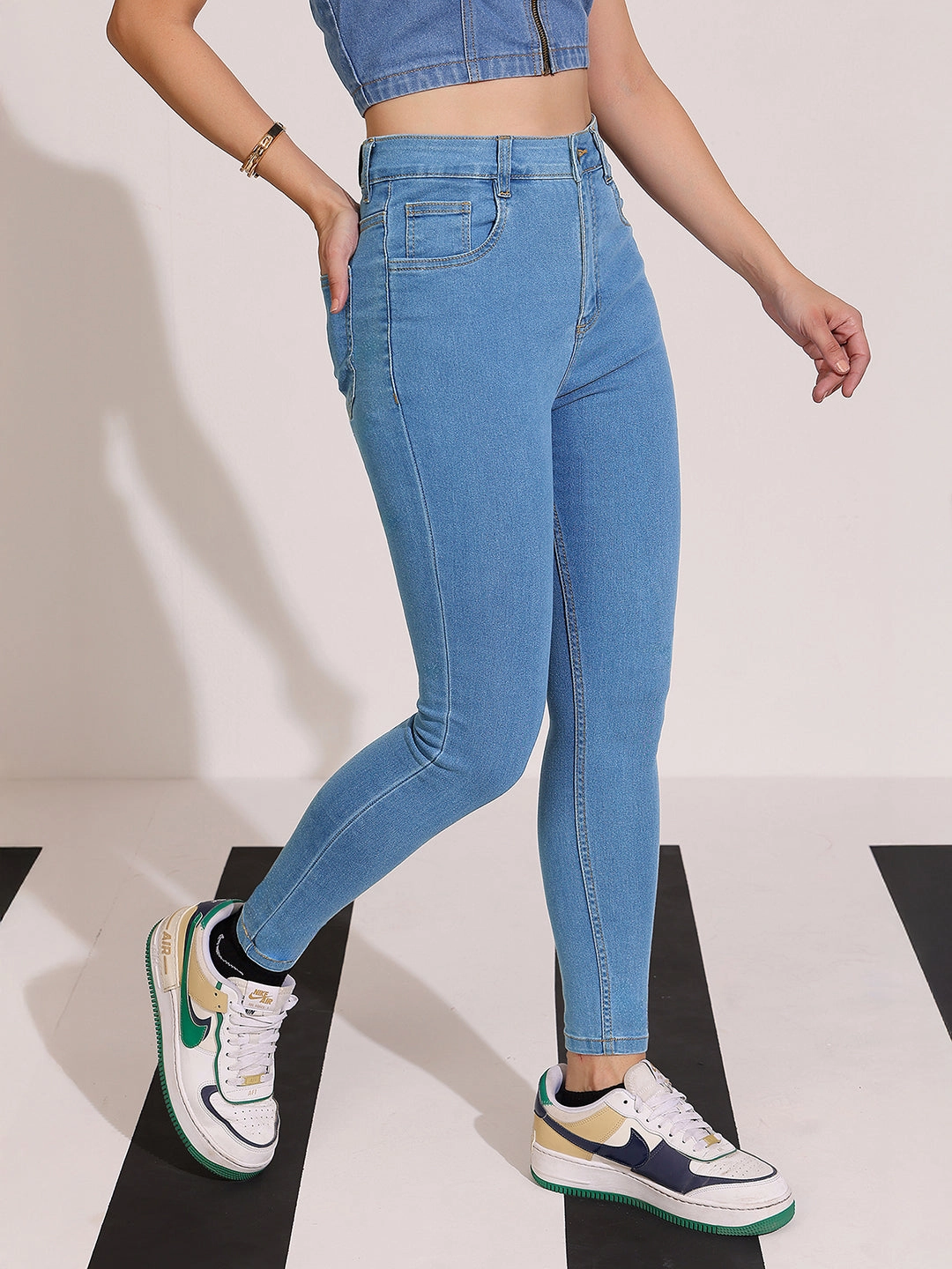 Low-rise style Women's Blue Skinny High-Rise Distressed Cropped Denim Jeans