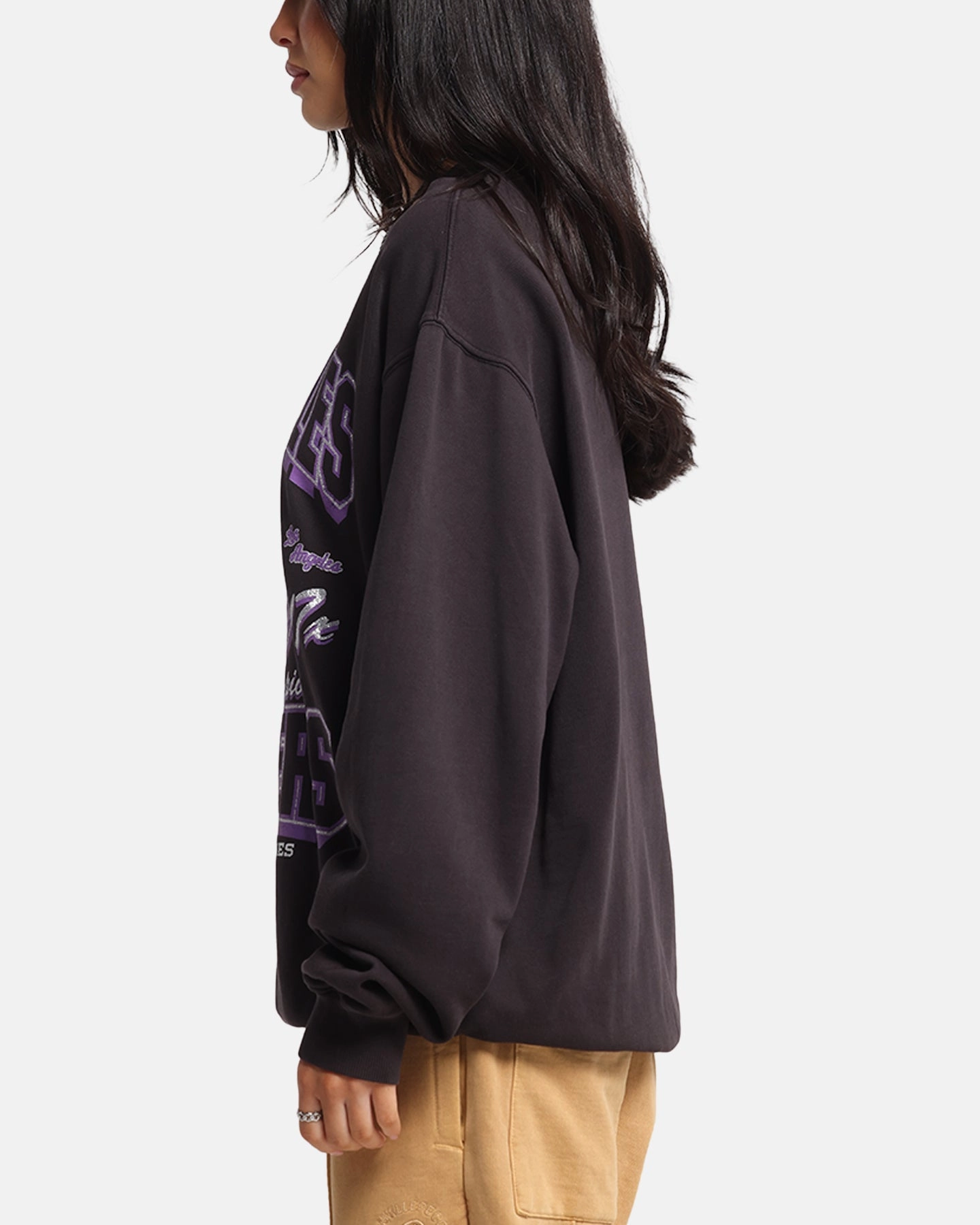 Mitchell & Ness Women's Los Angeles Lakers Arch Logo Crewneck Overdyed Black Multipurpose Design