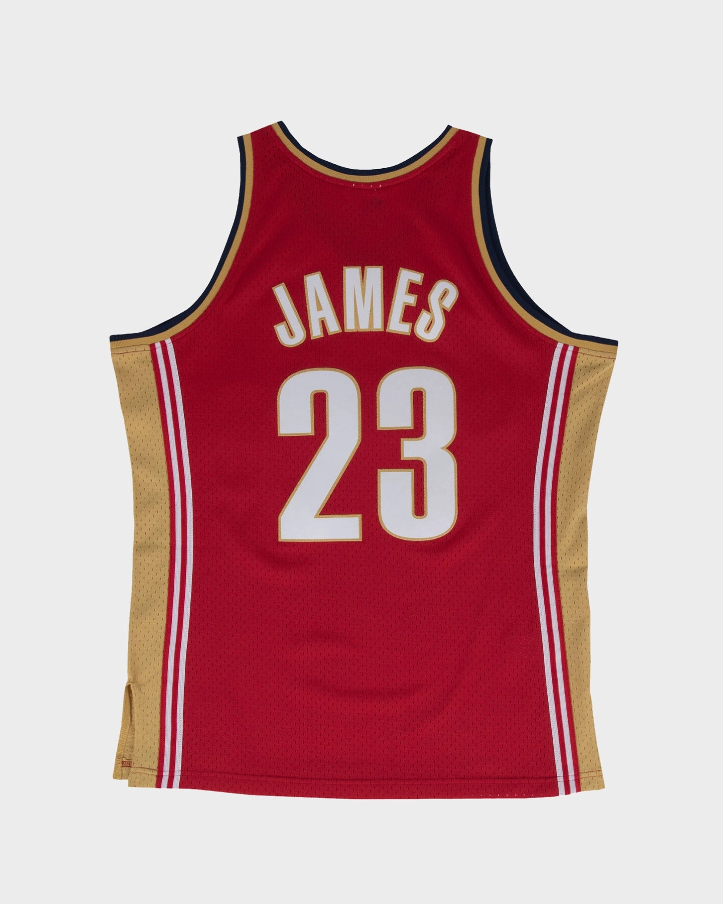 Mitchell & Ness Cleveland Cavaliers LeBron James '03-'04 #23 Swingman Jersey Red MultiPanelConstruction Curved Hemline